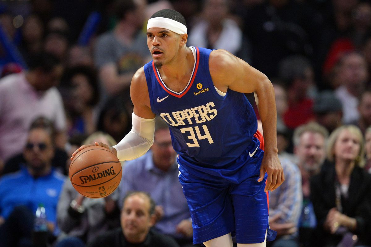 Clippers vs Rockets.jpg
