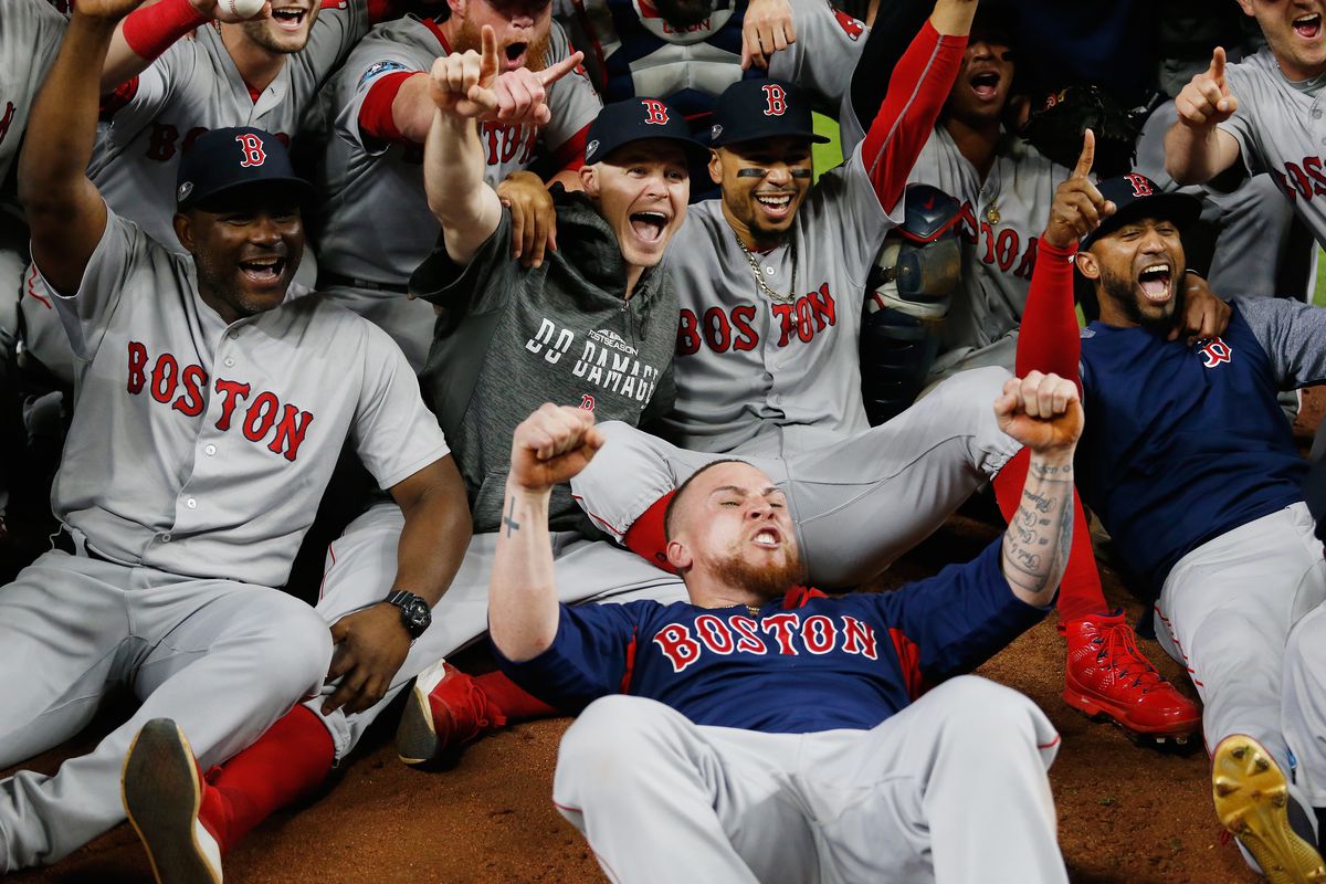 Photo by : MLB