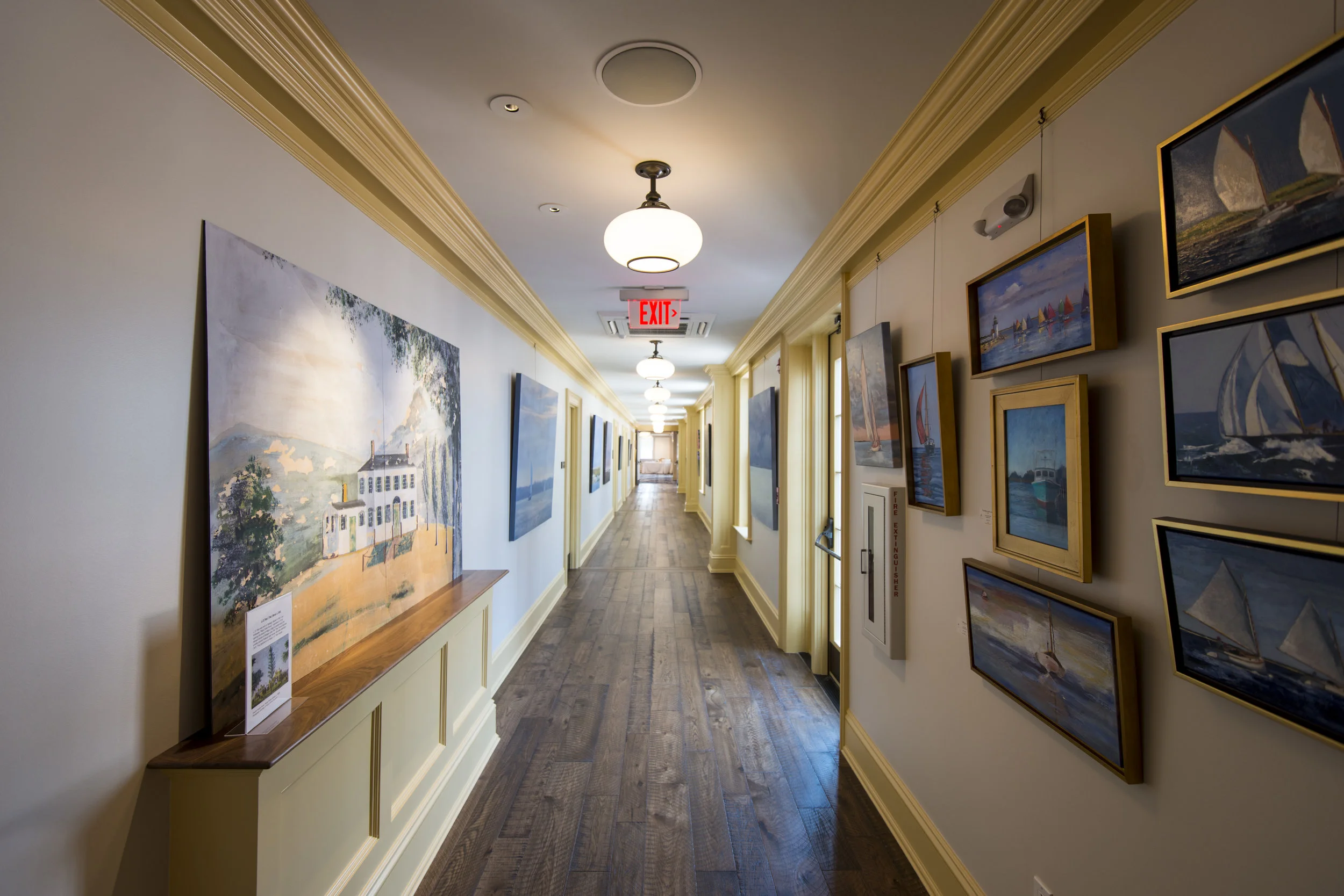 Hallway.jpg