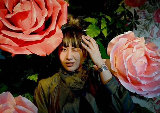 Since I was a little girl I was #infamous in my family for wandering off. Not much has changed 🍵🔭🏮 | But the hardest part about #chasingwilderness.. is finding your way #home. 🏪
.
.
#immigrantlife #bornwithit #gotitfrommypapa 🌍🌎🌏 | ⛺#berlin 🇩