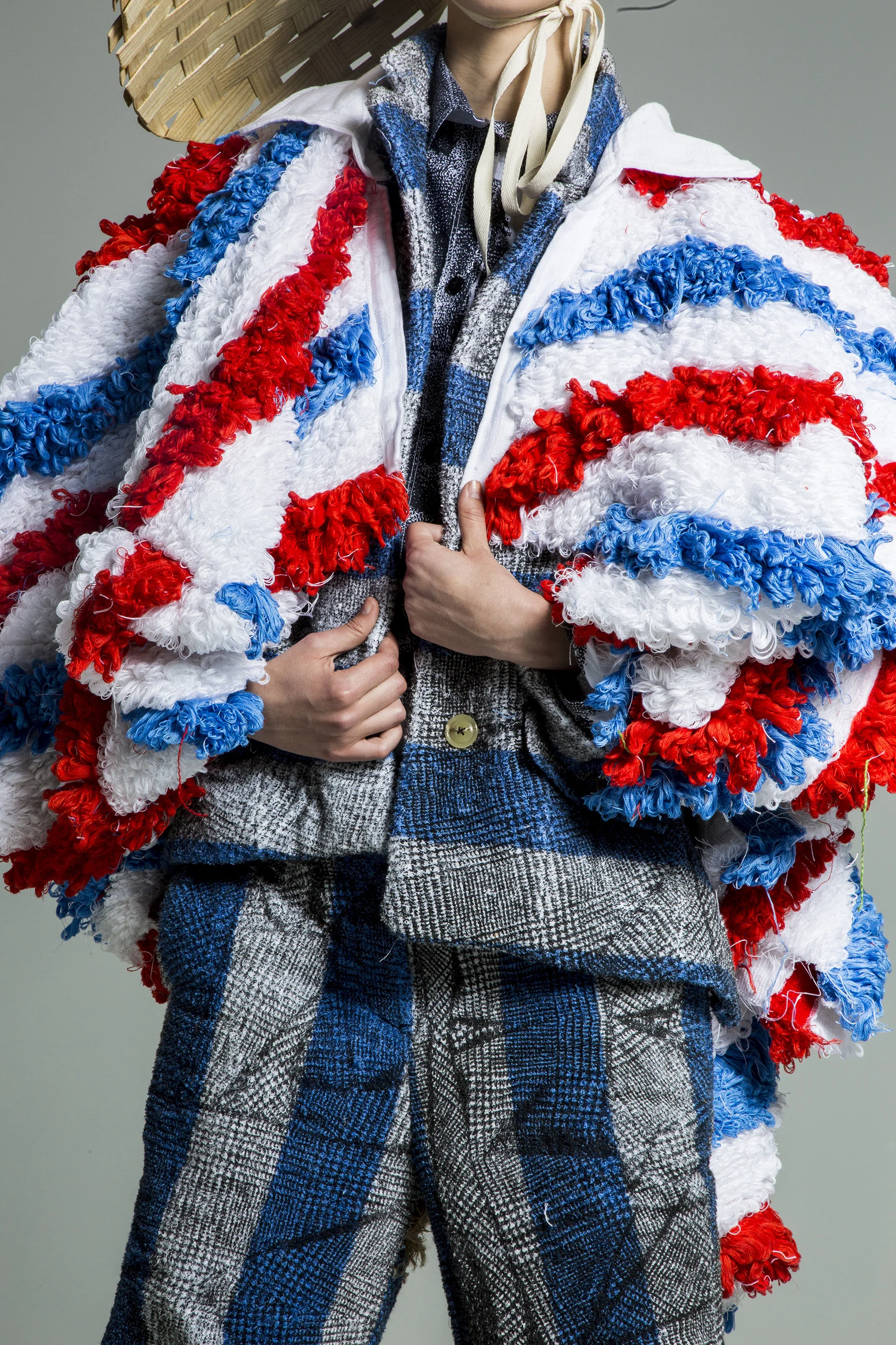 Photographer : Shivani Goel Model : Lucia Diaz Villeges Shrug weaving : Kendall Schauder Suit printing : Tom McCallie 
