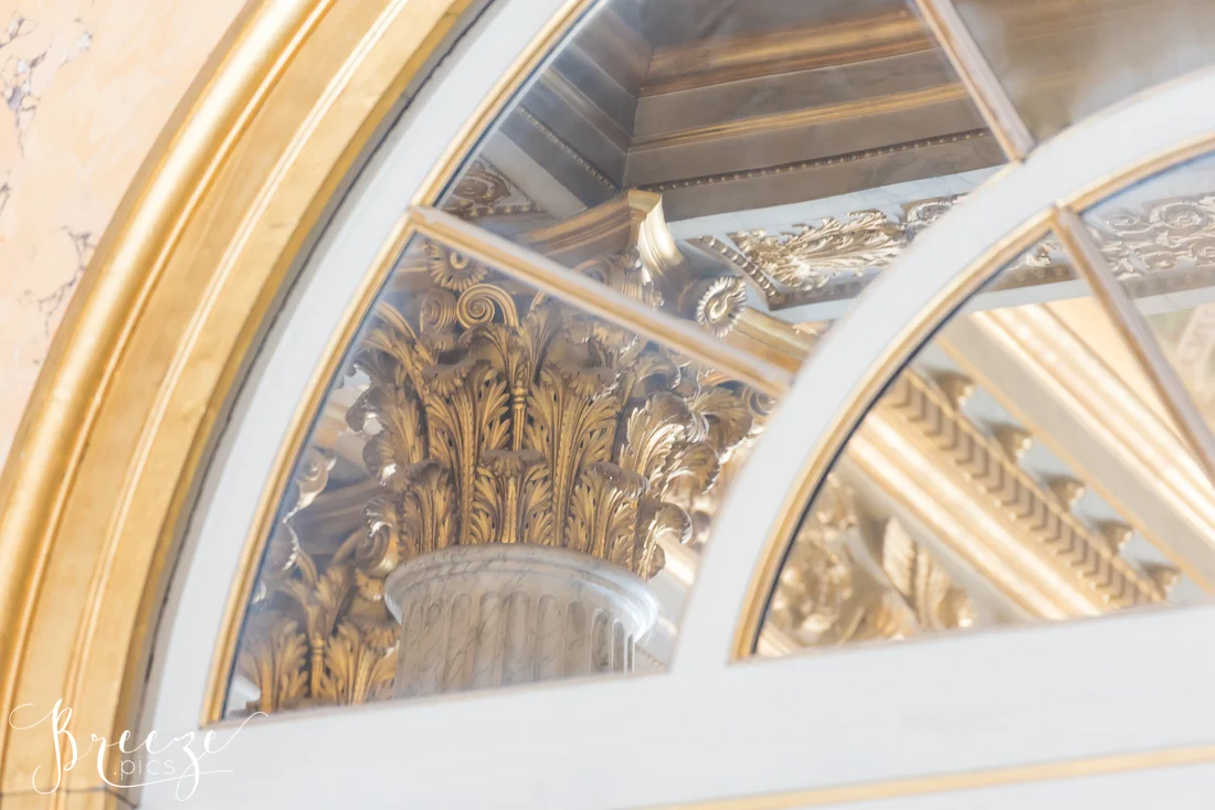 Louvre_reflection.jpg