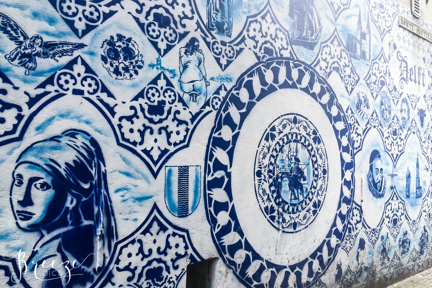 Delft Street Art, Travel Photography, Breeze Pics