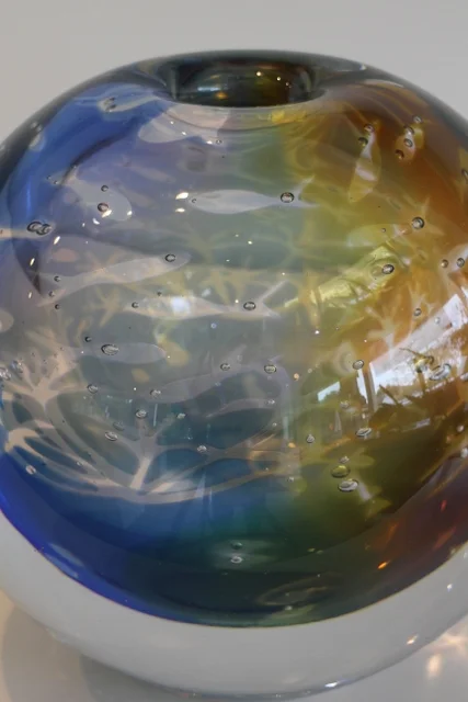 Oceania Carved Graal