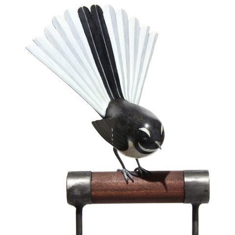 PATTT21261 Fantail (Piwakawaka) [21261] (2017) DETAIL 1.jpg