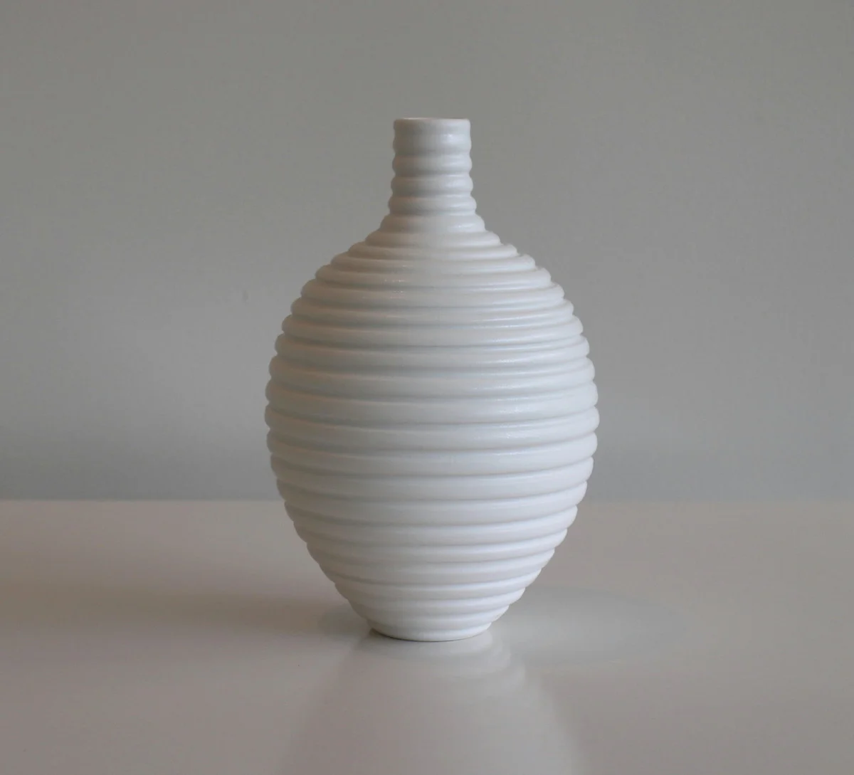 Grooved Vessel