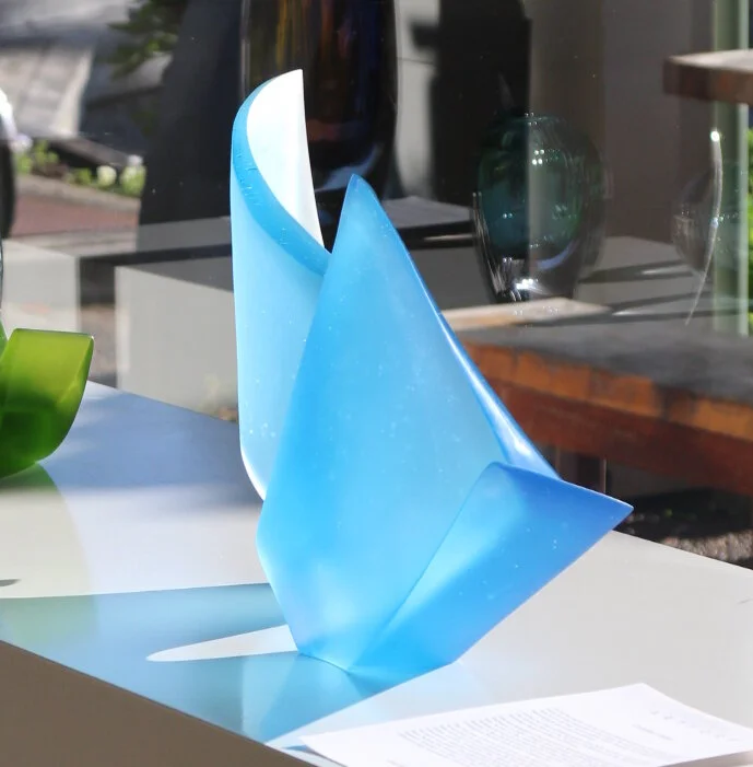 Wave - Brilliant Blue