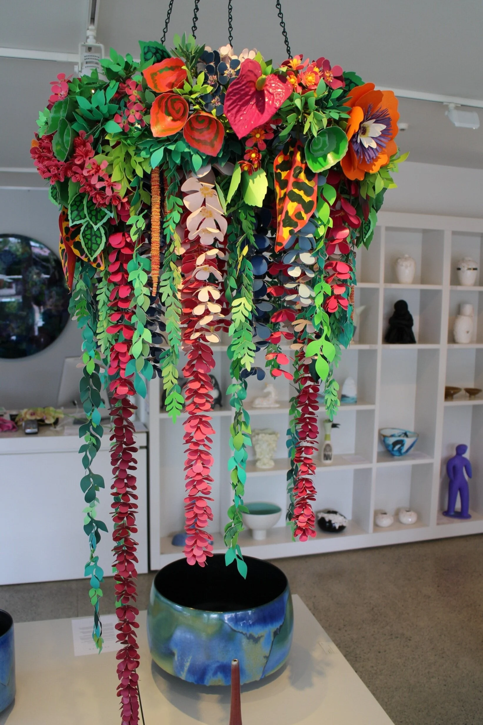 artform-dionne-wood-hanging-basket