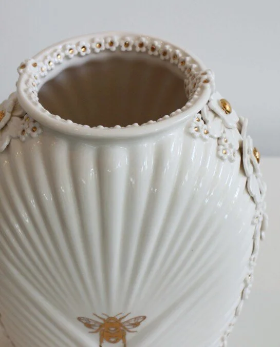 dawn-clayden-vase-artform