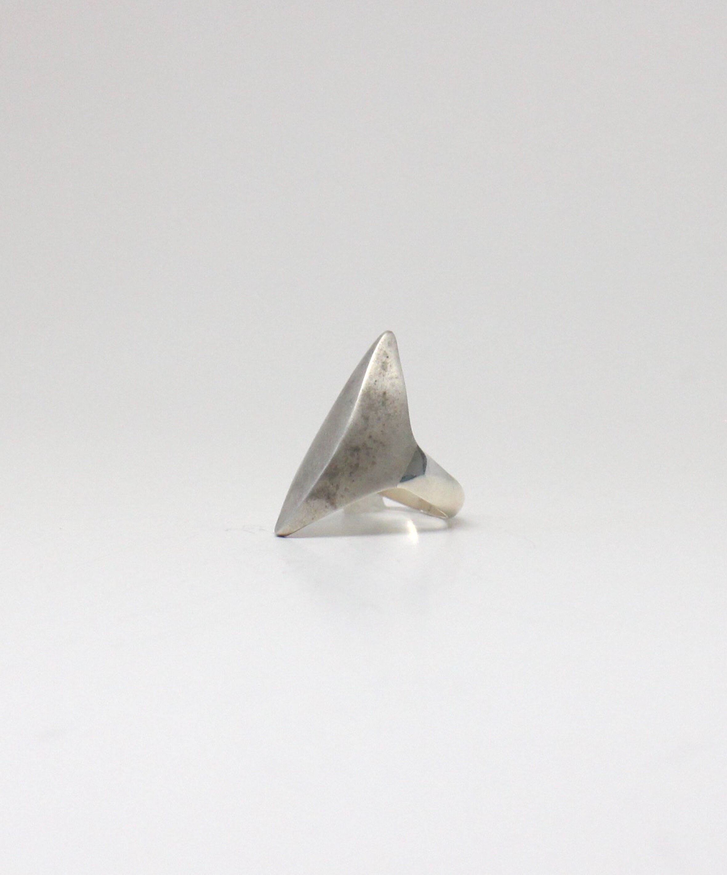 2 - ALB305 - RAW.jpg