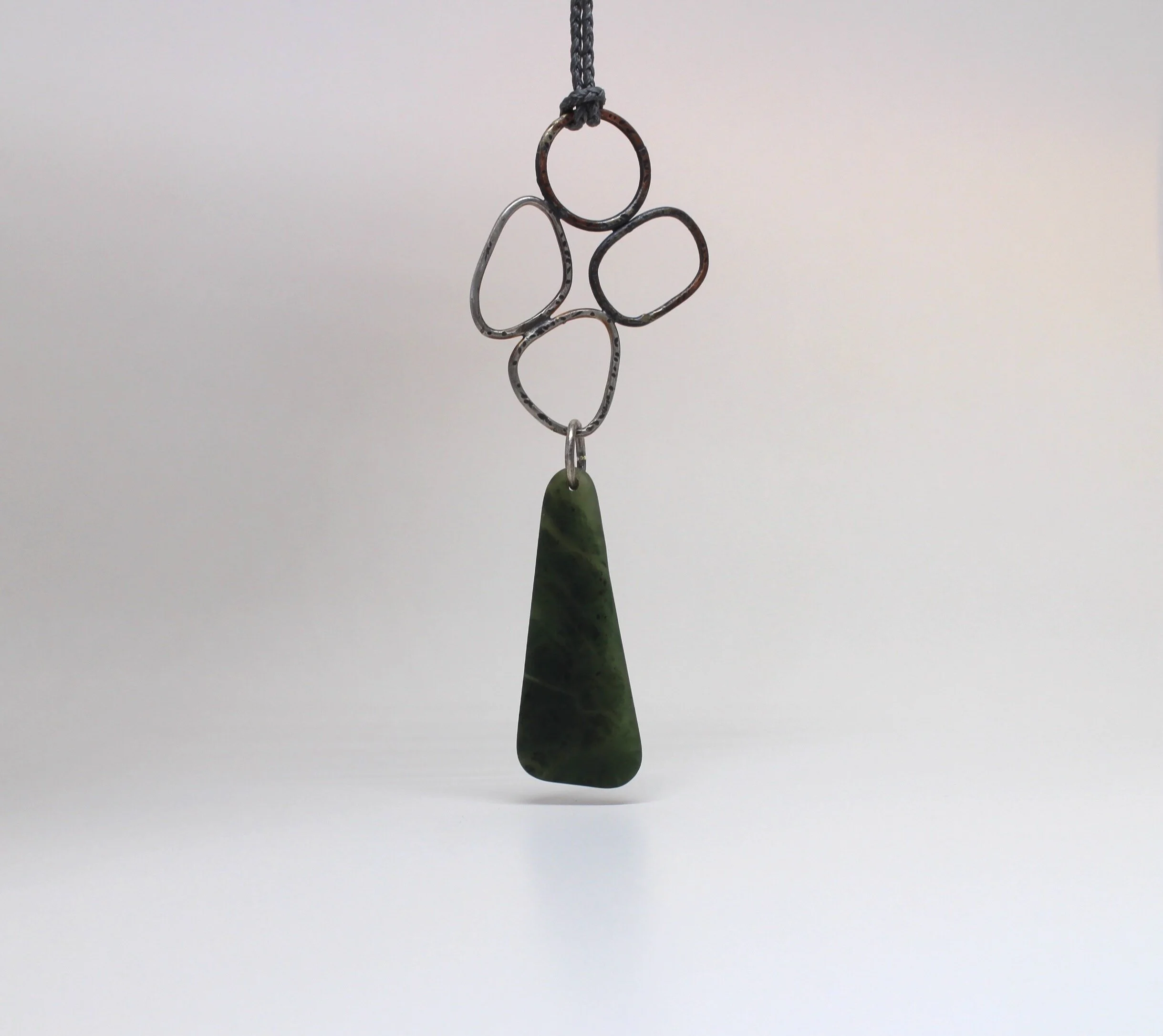 beatrice-carlson-loop-necklace-artform