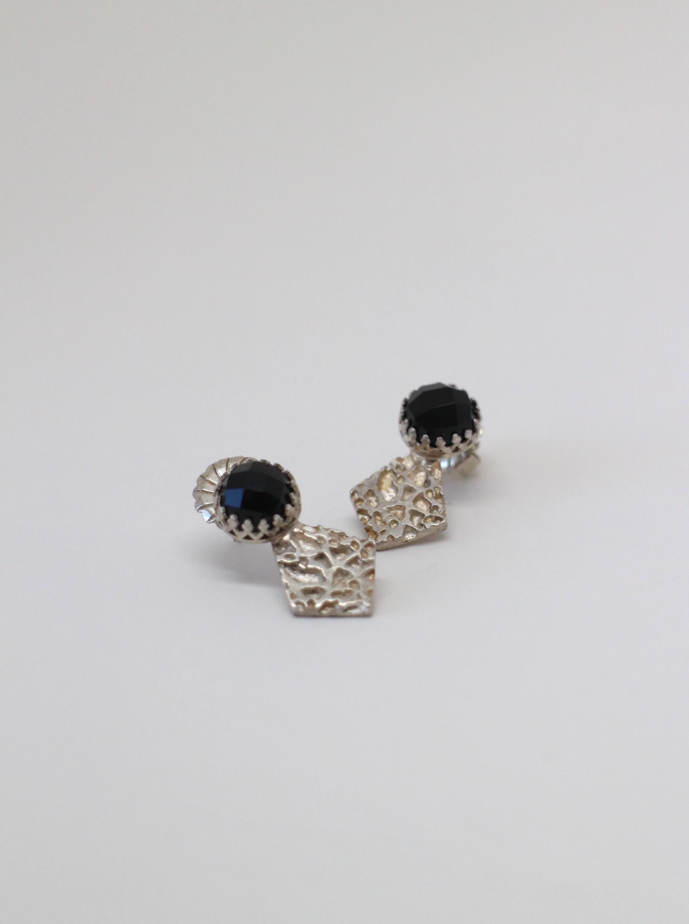 earring-natalie-sailsbury-artform