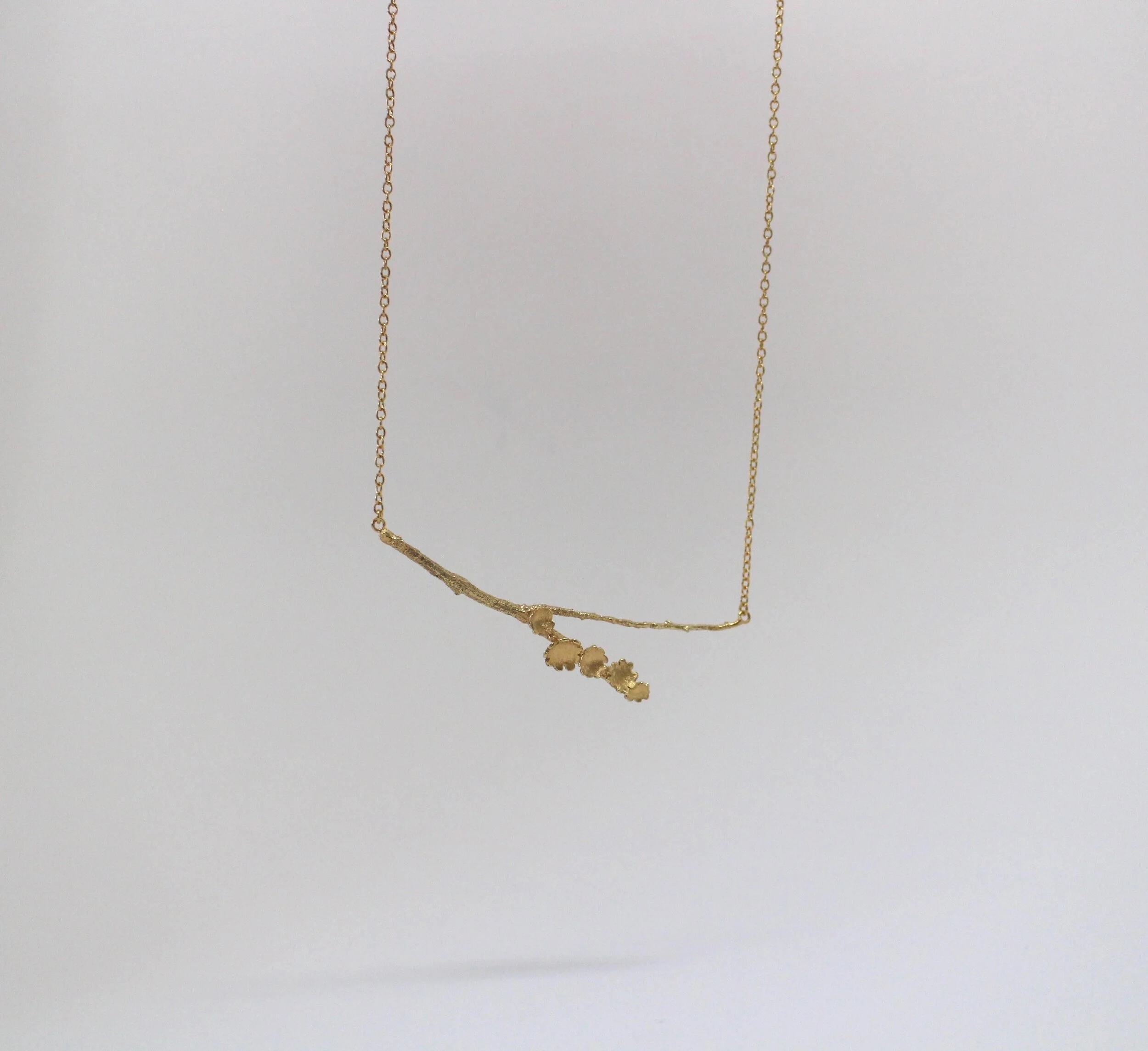 natalie-sailsbury-necklace-artform