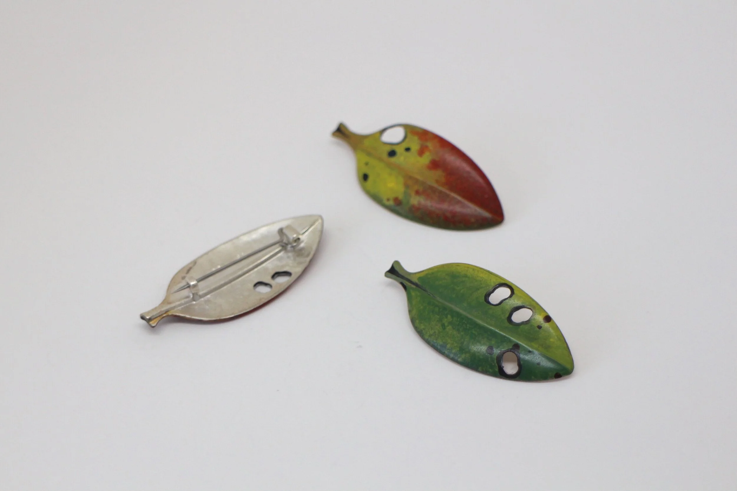 tania-patterson-artform-brooch