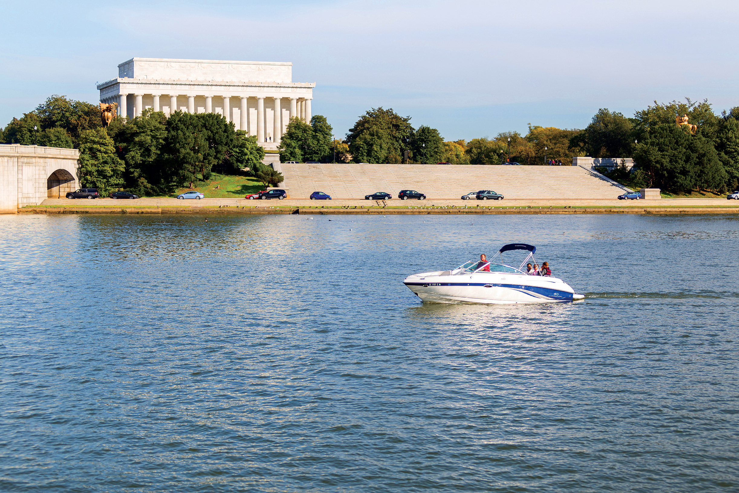 Idling-by-the-Lincoln-Memorial.jpg