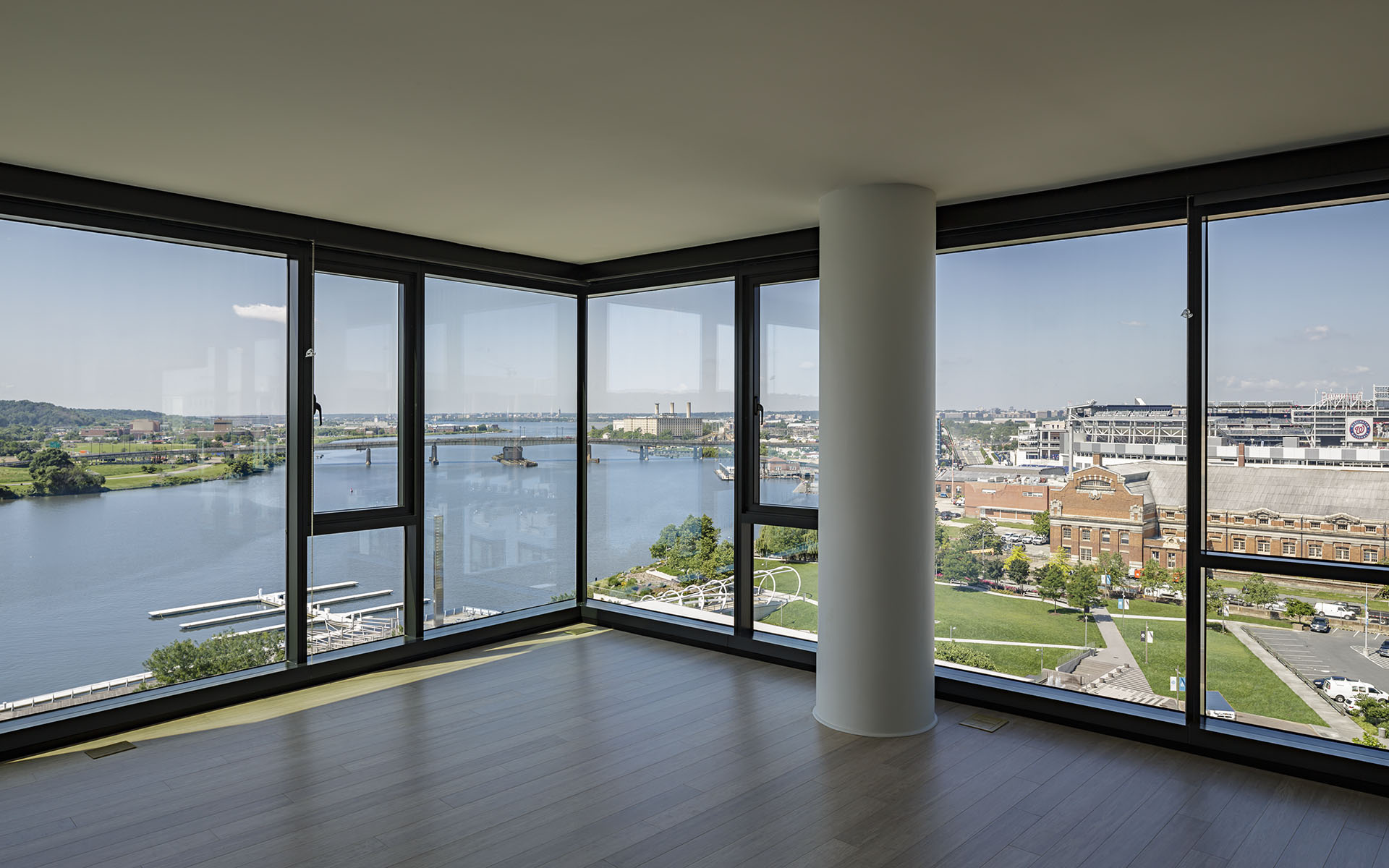 1-Residences_Windows_1920x1200.jpg
