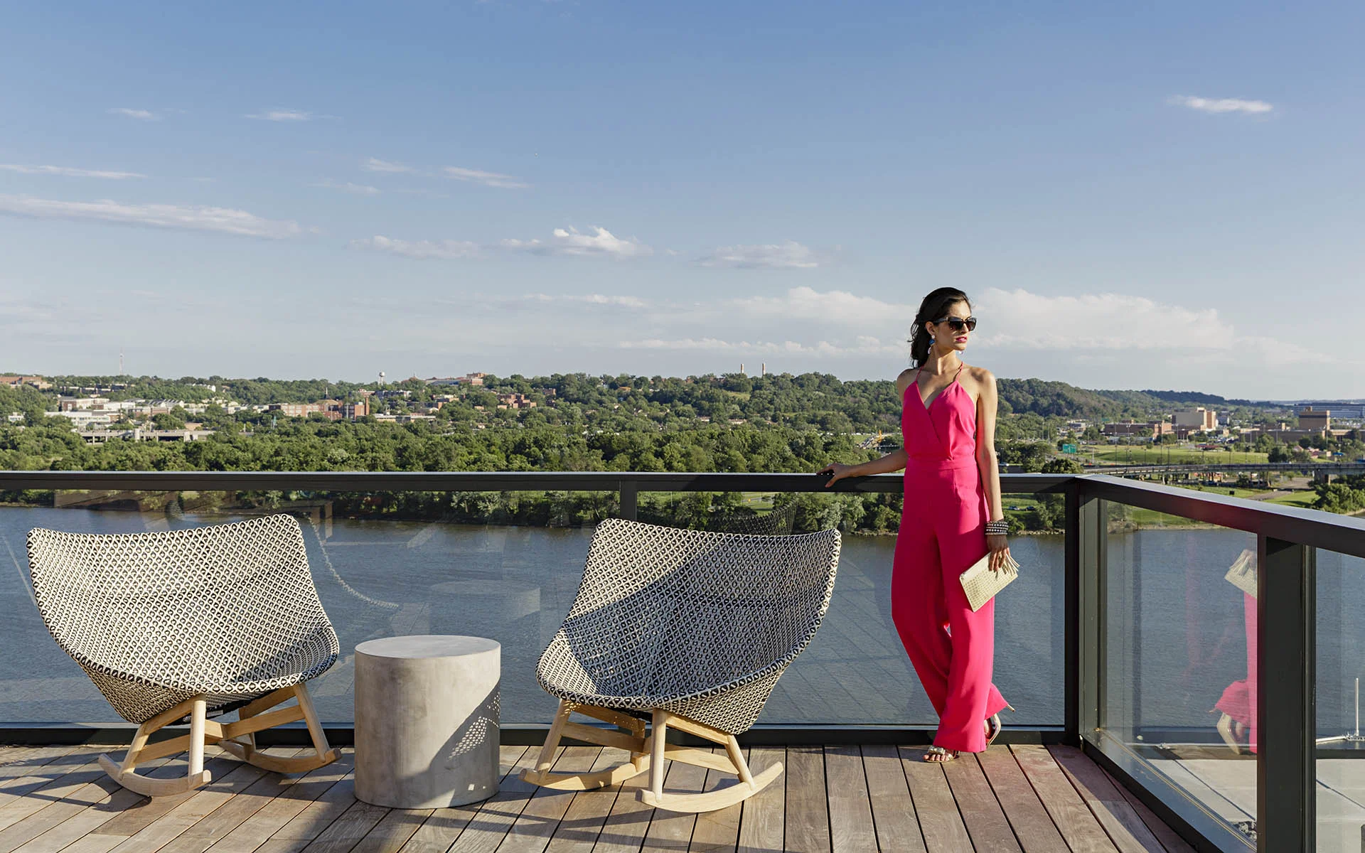 20-Amenities_Roof_Woman-2_1920x1200.jpg