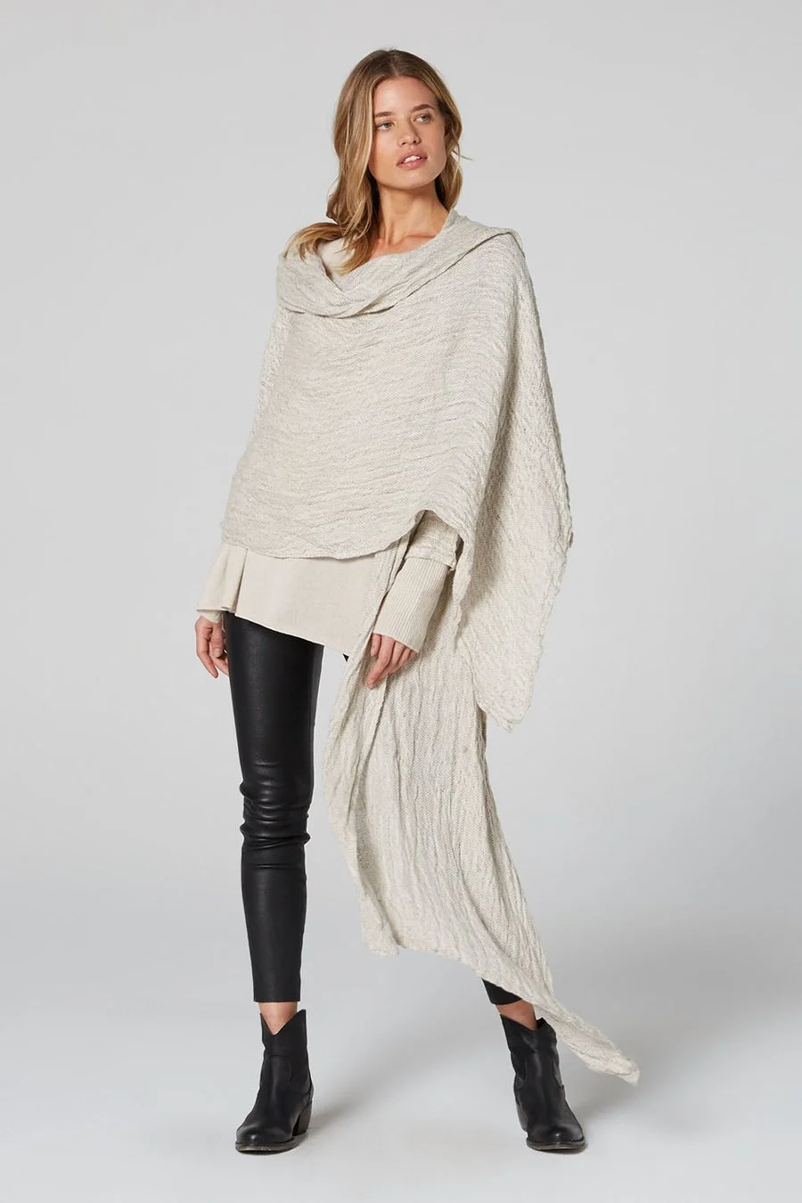 Cloak_Jacket_L3029_2_900x.jpg