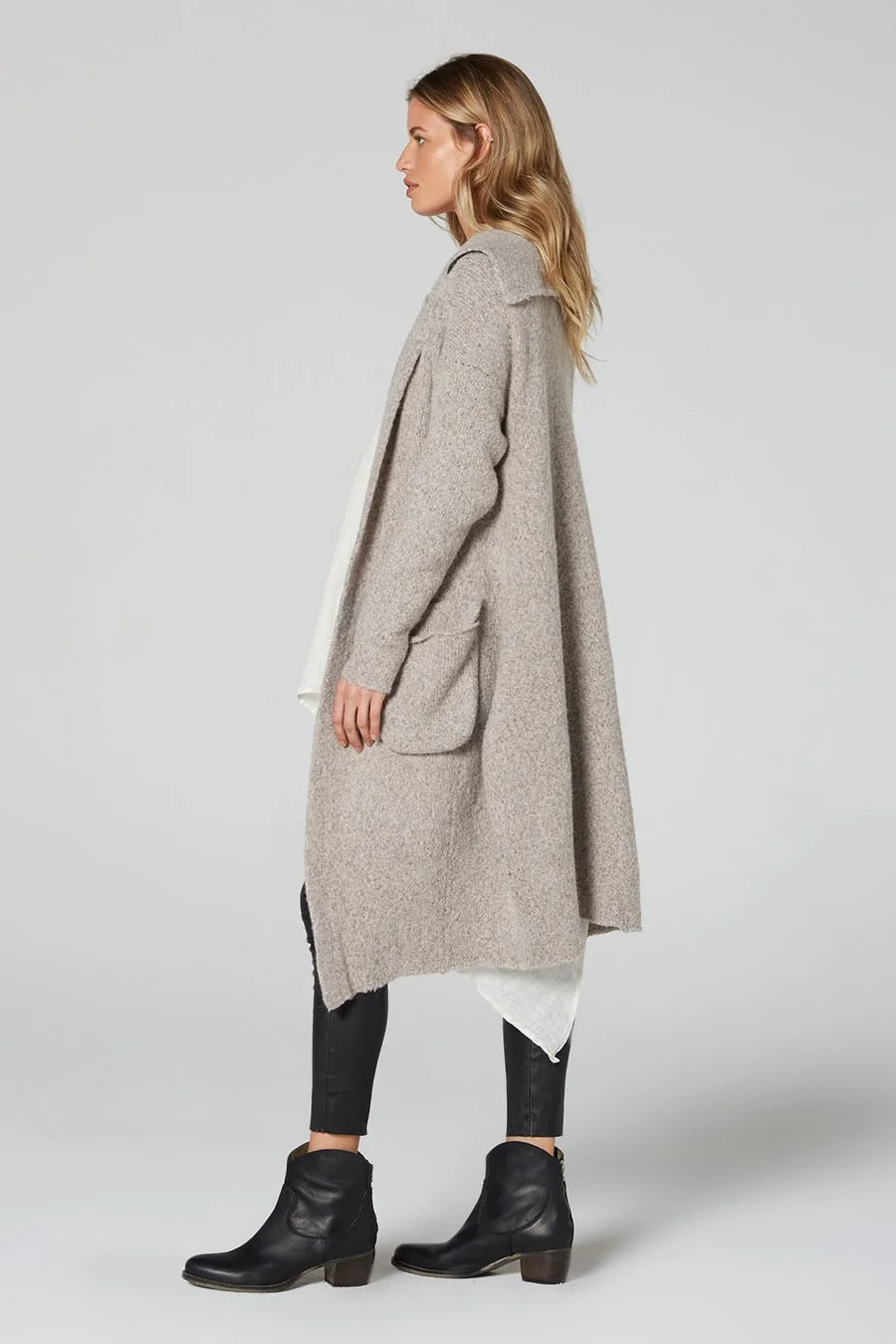 Elsa_Wool_Coat_Flecked_Natural_3_900x.jpg