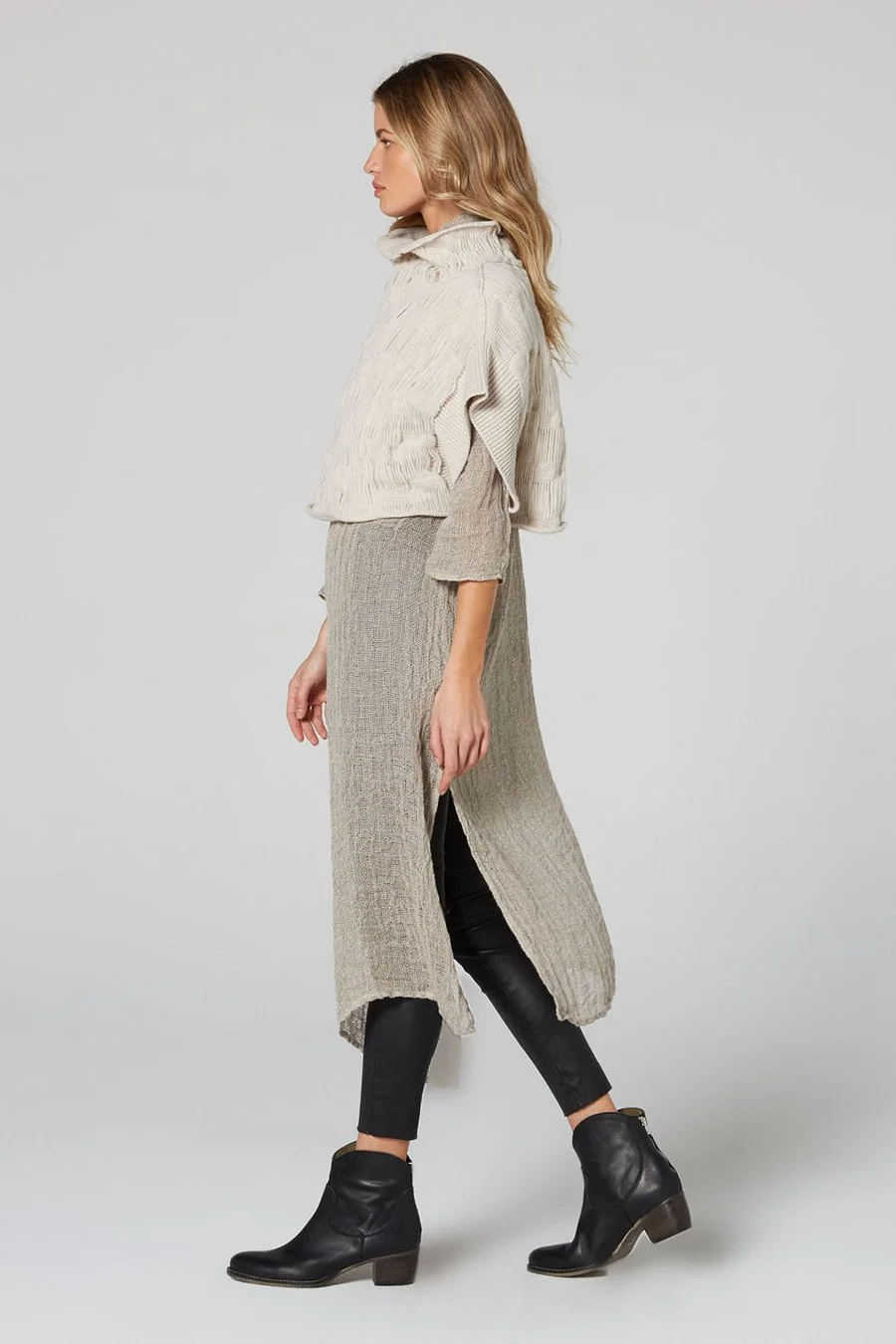 Molly_Wool_Fringe_Jumper_Bisque_3_900x.jpg