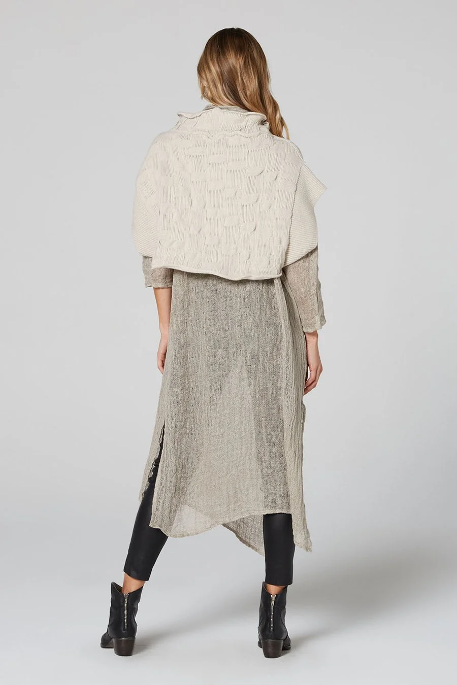 Molly_Wool_Fringe_Jumper_Bisque_6_900x.jpg