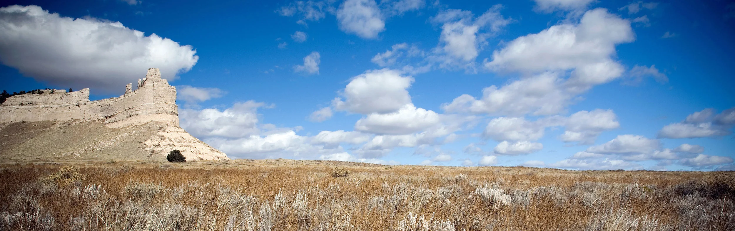 ScottsbluffPano_MG_1497w.jpg