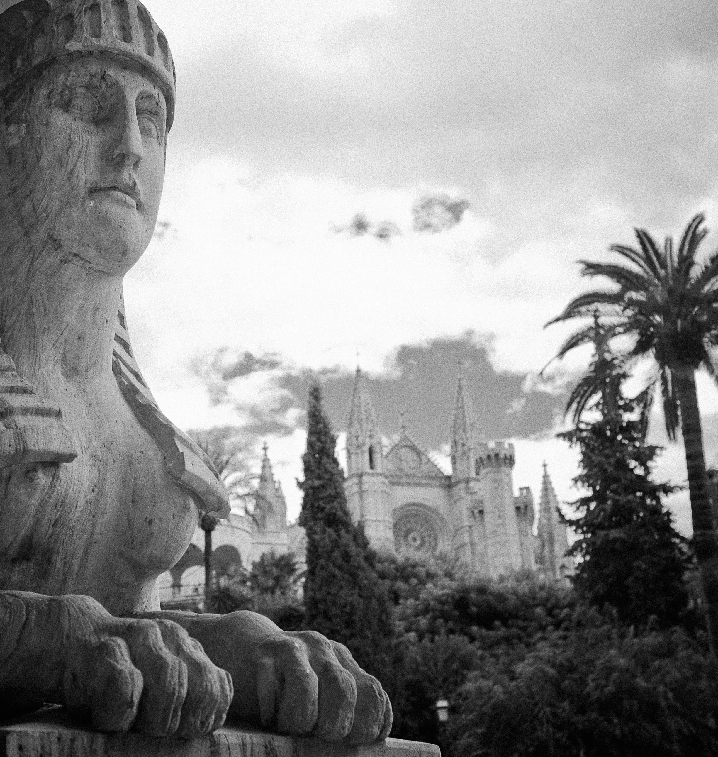 Europe_DSCF0767_BW.JPG