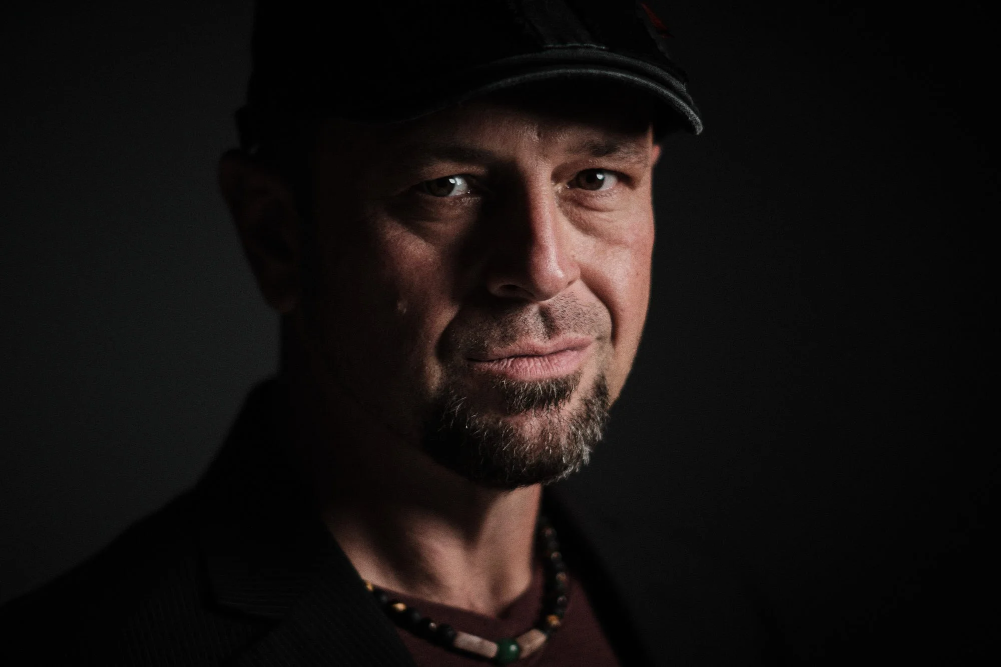 Dramatic portraits, like the one here of our good friend and colleague Chris, are an important part of our image making repertoire.

We work with private individuals in addition to agencies and corporations and their photographic needs.

#headshot #p