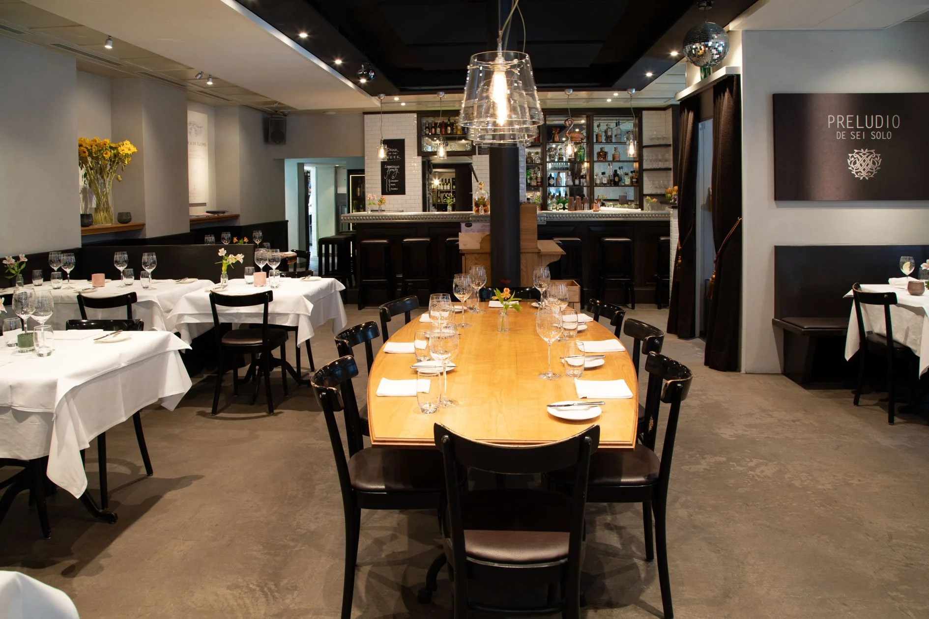 Bar — Rosaly's Restaurant & Bar, Zürich am Bellevue