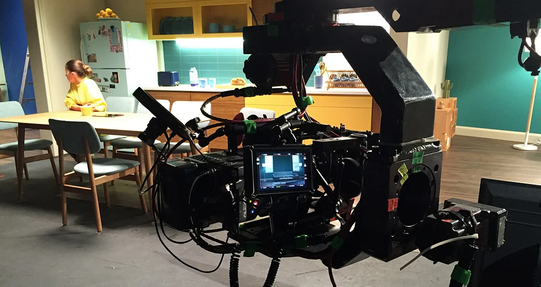 behind-scenes-ent'_1.jpg