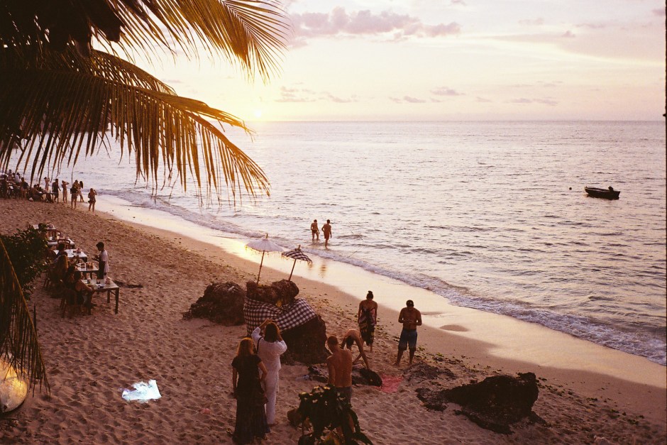 Sunset-Bingin-Beach-Sand-Mahimahi-Villa.jpg