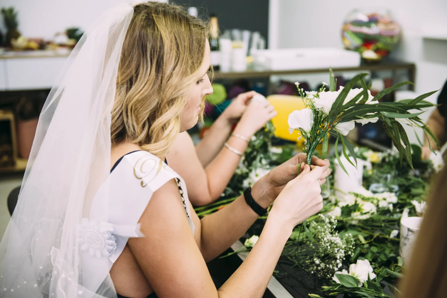 RACHEL | HENS | WILD FLORISTRY