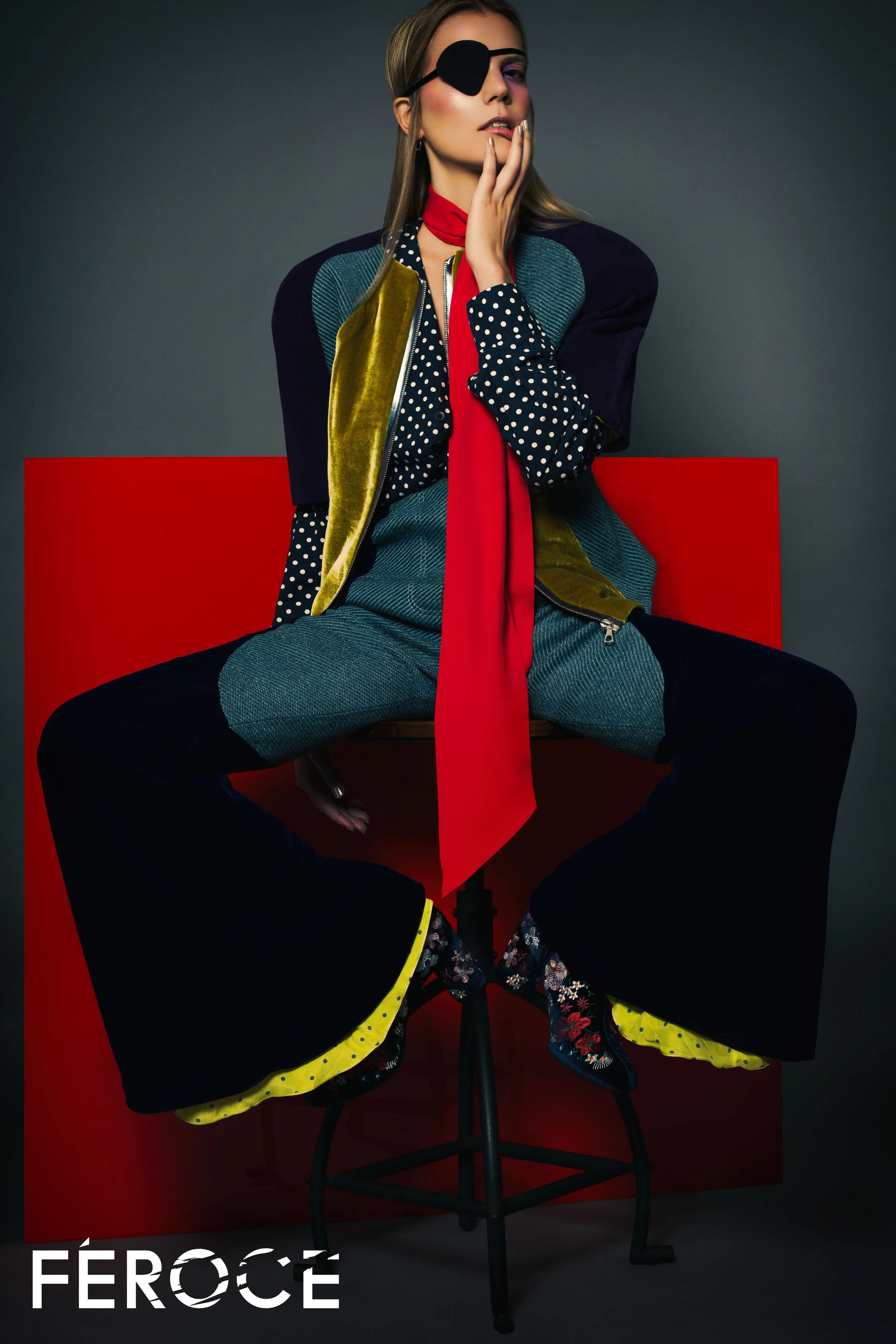 Pants and jacket by DASHA STRAVINSKY To Purchase email: info@dashastravinsky.com Shirt by COMME DES GARÇONS for H&M Velvet flowers boots by RAFFAELE ZENGA Total look: Mica Beauty & Johnny Concert