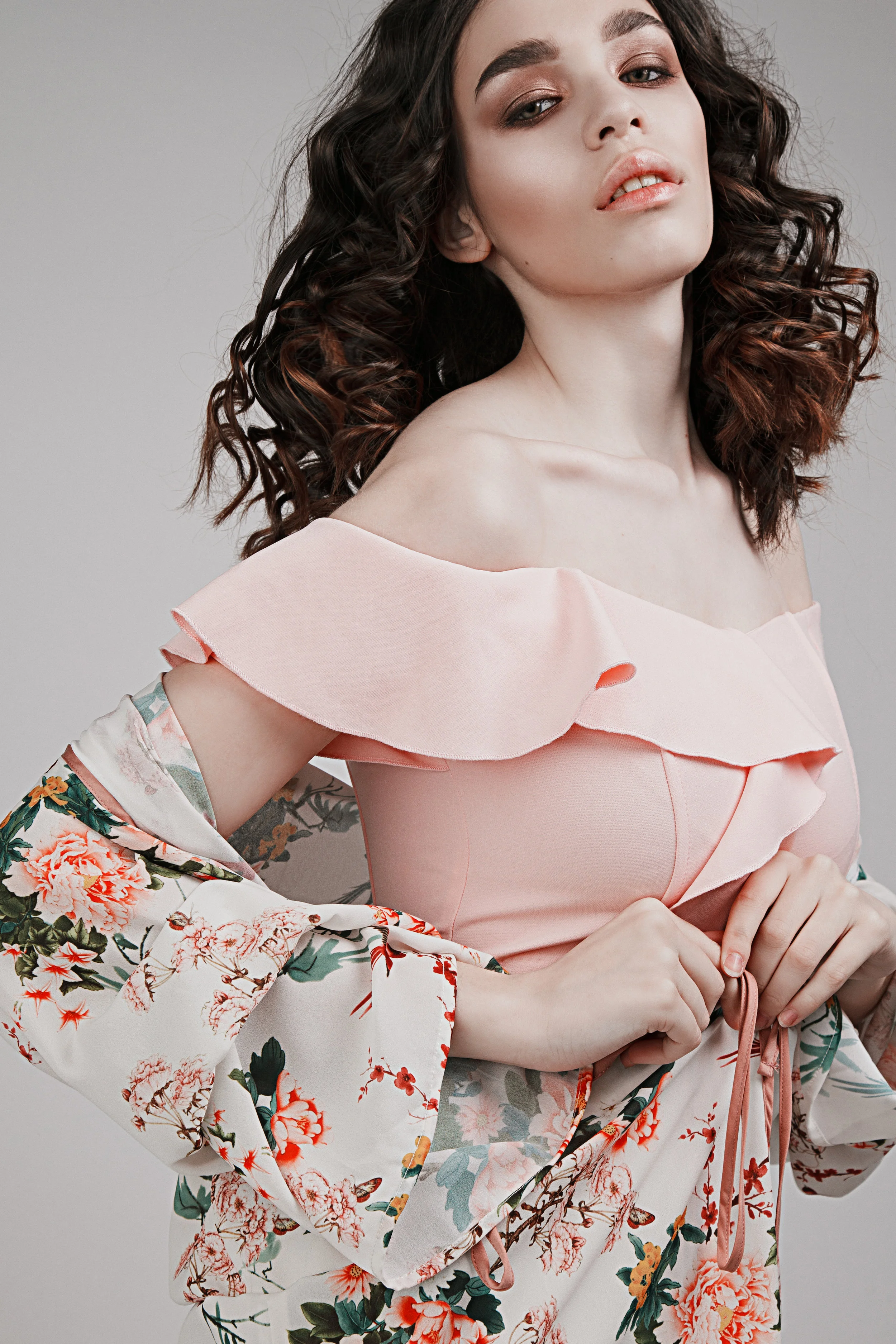 blouse Zara, mantle Stradivarius