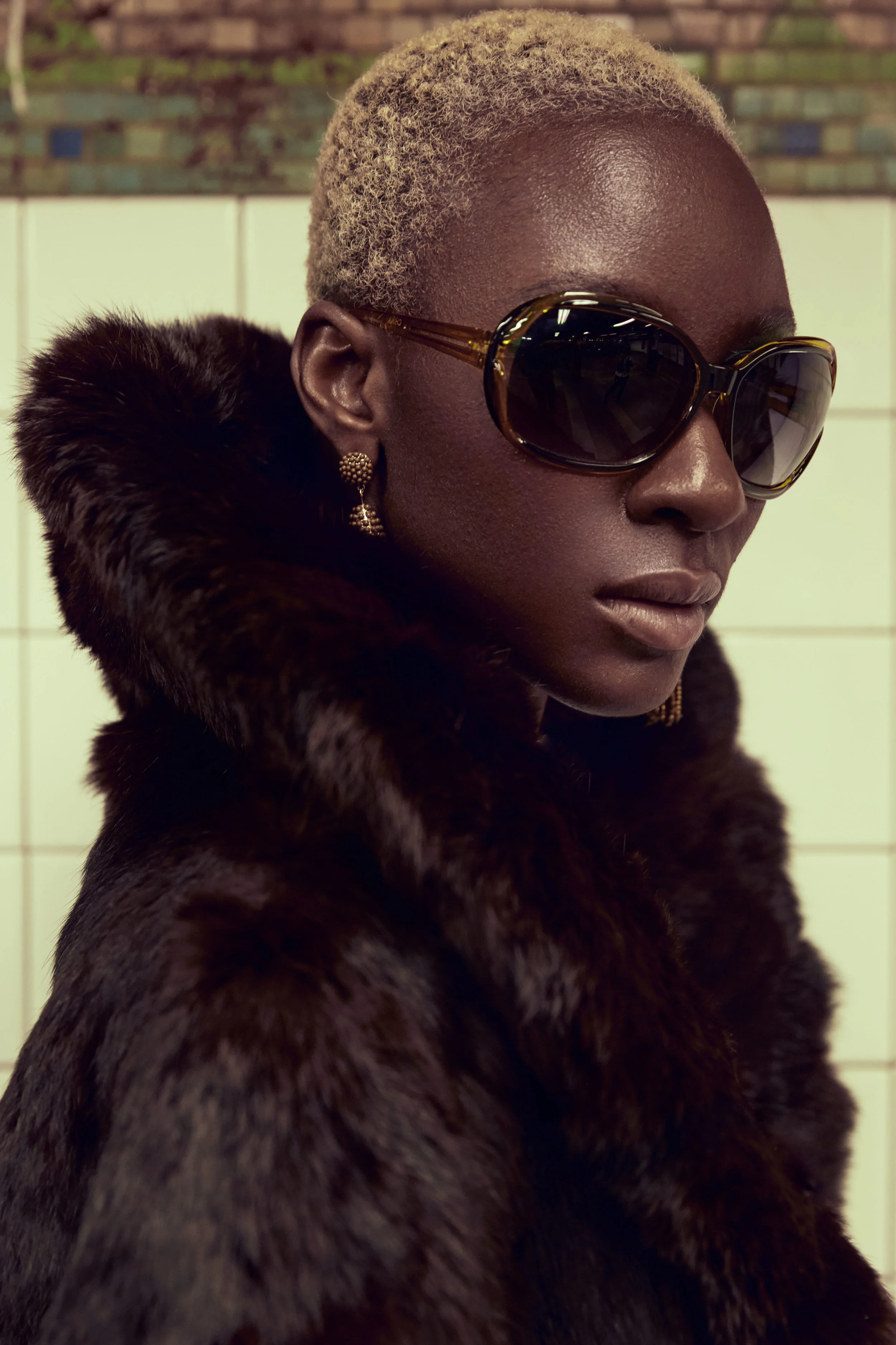 Coat: Henig Furs by Quantaj Top: BCBG Max Azria Pants: Zara Shoes: Steve Madden Gloves: Catherine's Shades: Vintage Earrings: Erica Lyons Purse: Sondra Roberts