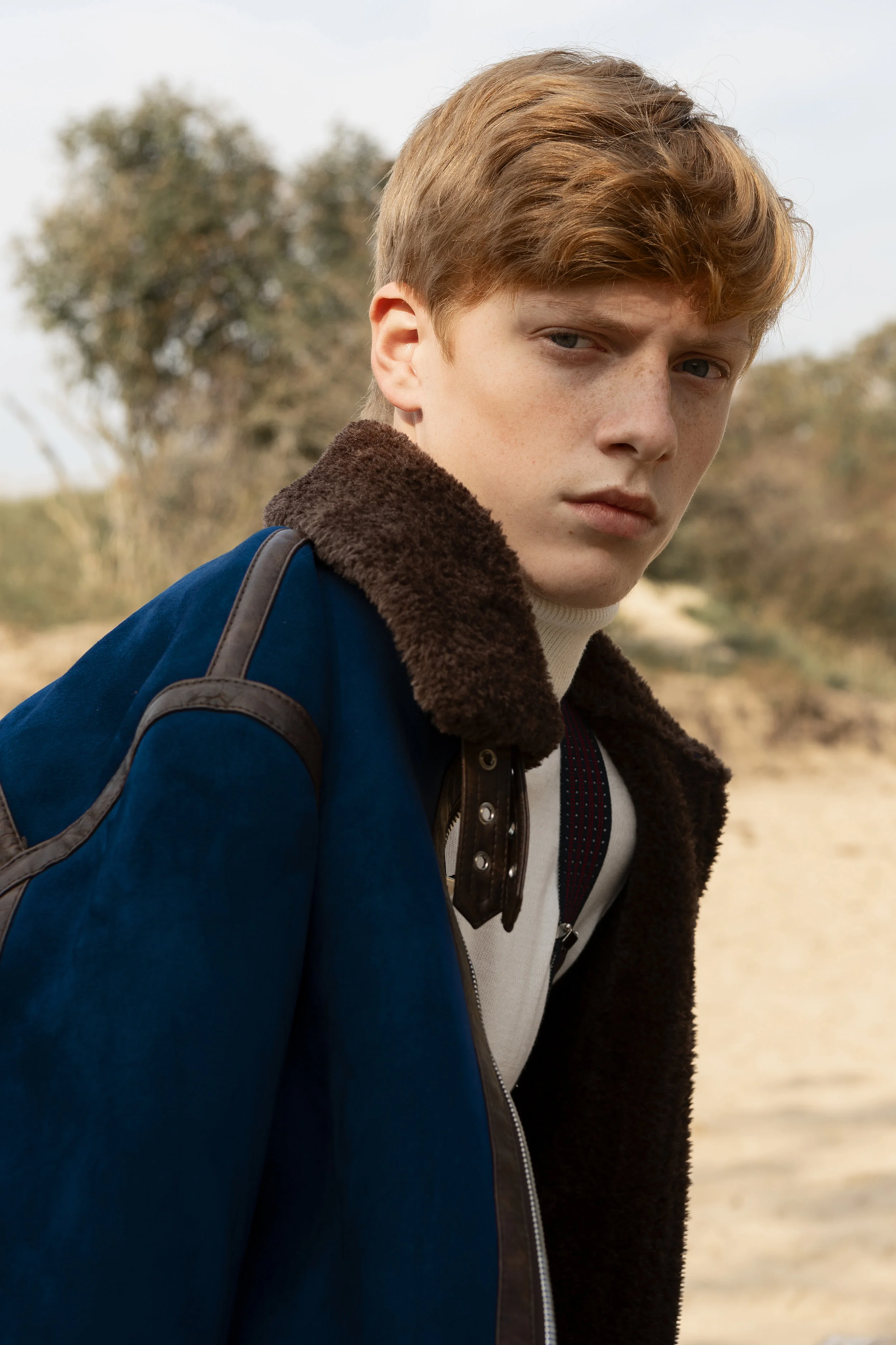 Turtle neck River Island, suspenders stylist wardrobe, jacket Zara.