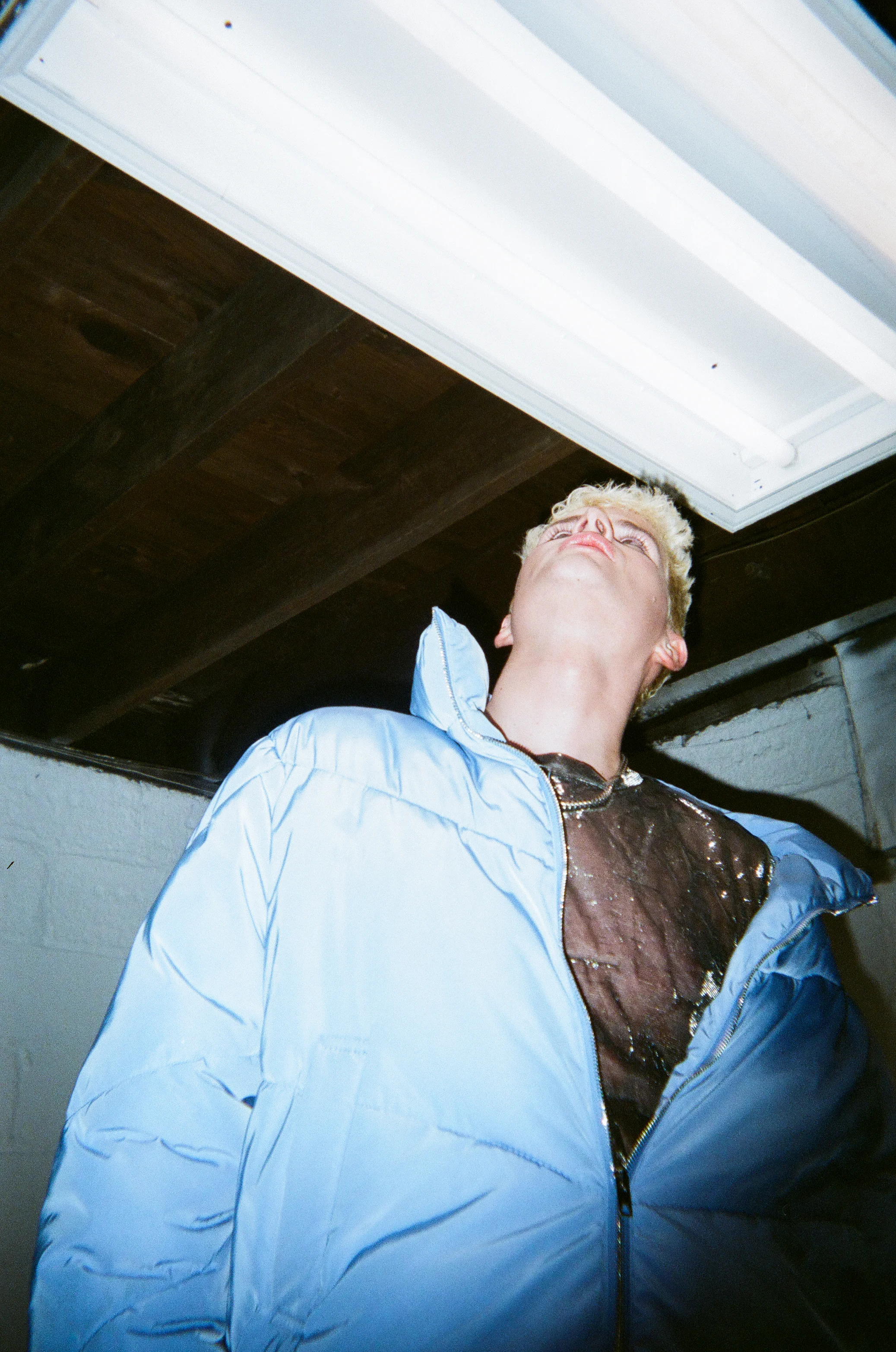 02.jpg
