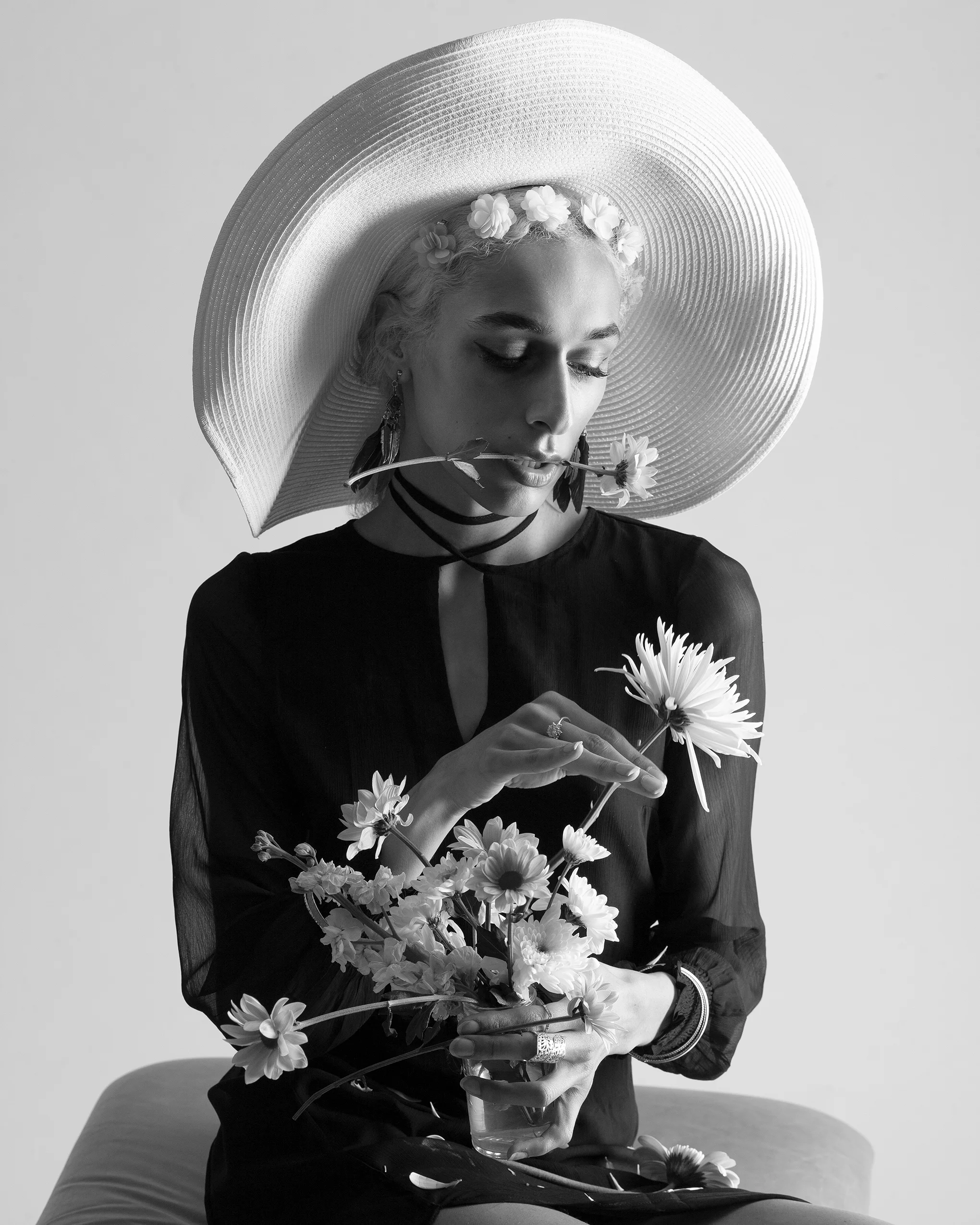 Hat: LAWLIET Dress: VERO MODA chiffon sheer maxi dress Shoes: MODEL’S OWN