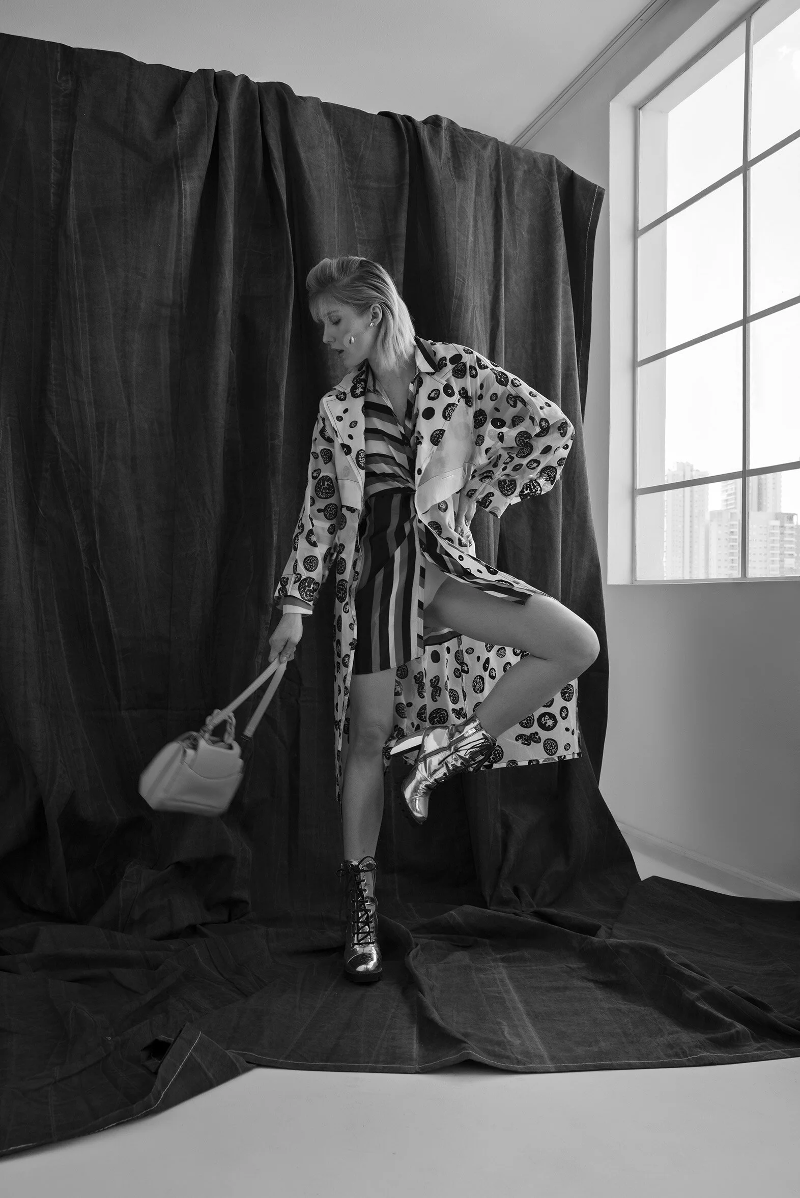 Coven Cloak Enna Shirt Le Briju Earrings Soleah Handbag Bobo Boots