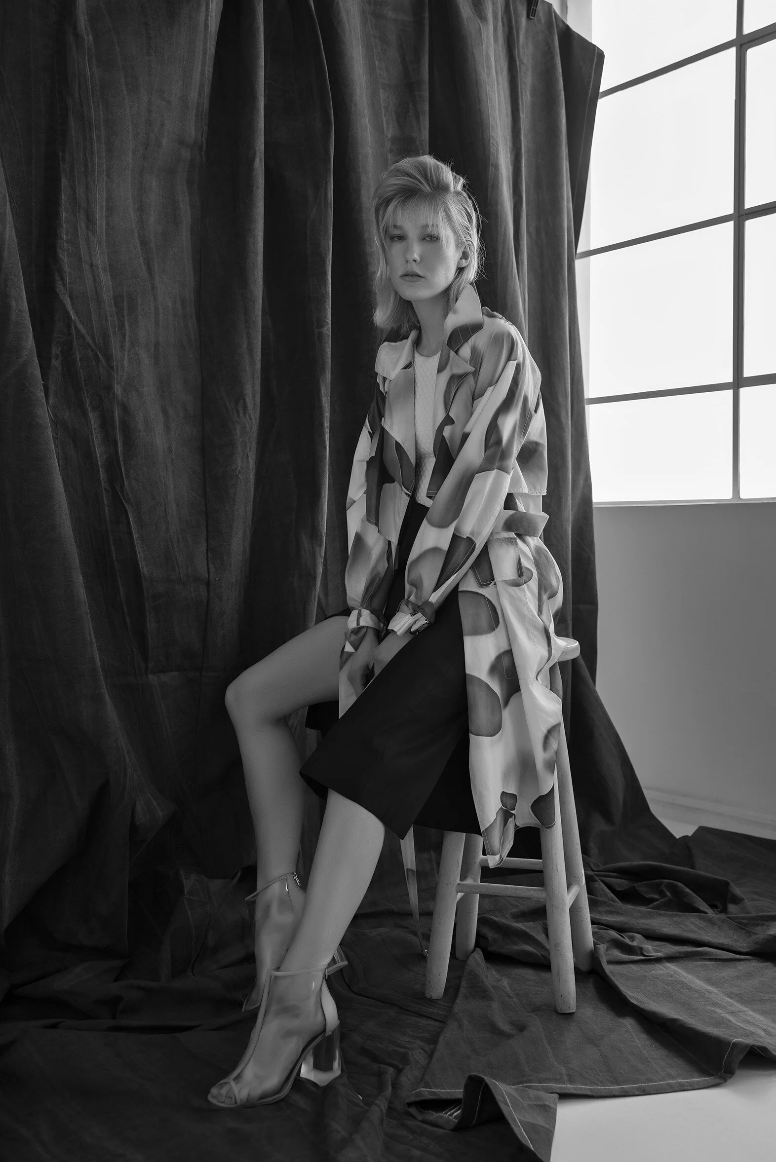 Coven cape and skirt Maison Alexandrine body Morena Rosa shoes