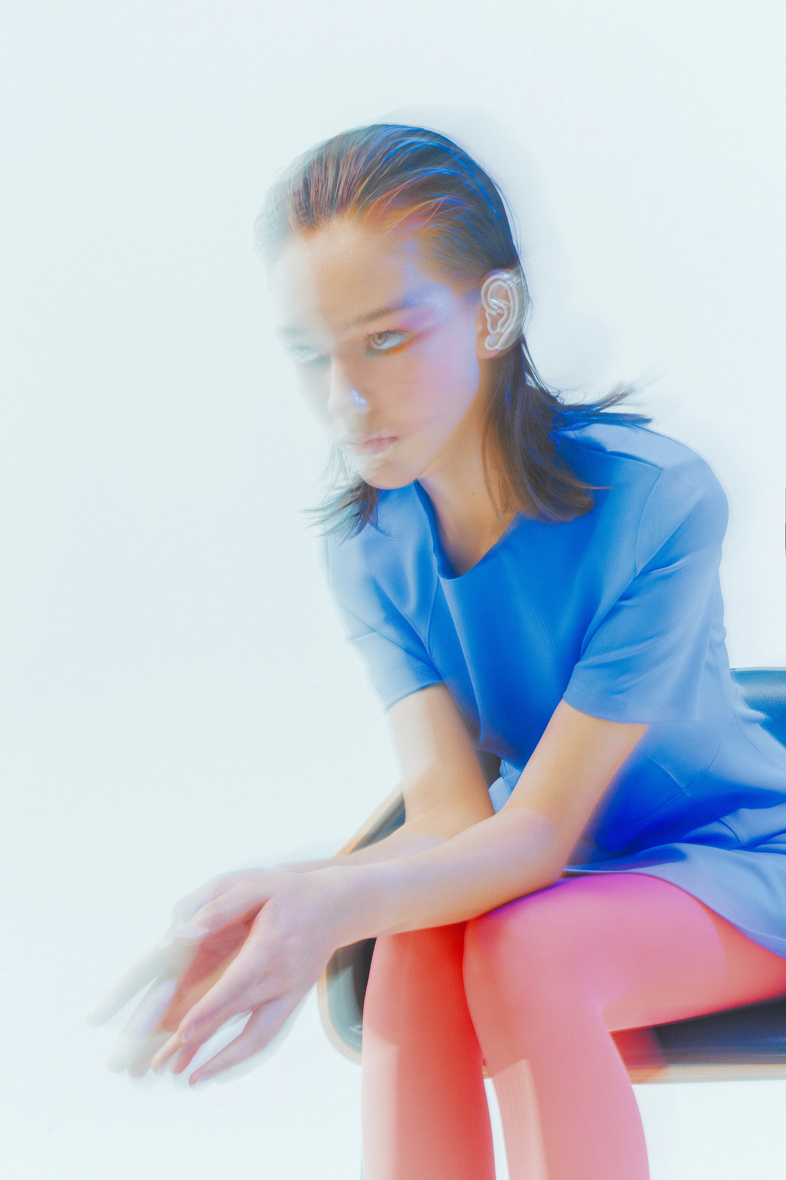 Photo: @idenph_official Stylist: @natalovesyou MUA: @dariamarshmallow Model: @_galbi1 Via @officialkavyar