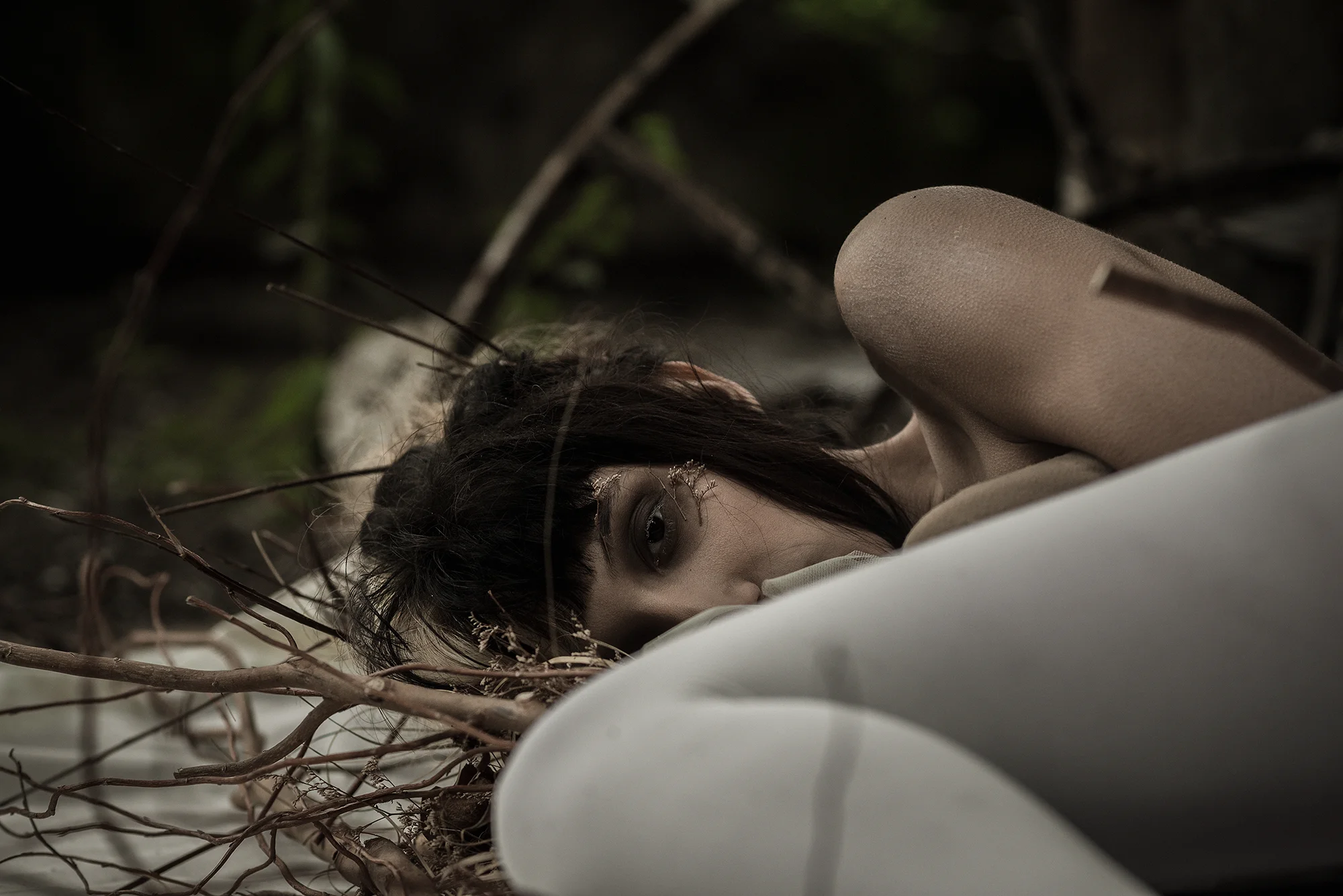 Photo: Vincenzo russo Stylist & Art Dir: Vanessa_bartalesi MUA: Giulia petreni Photo: Elvis mane Hair Stylist: Andrea russo Hai Stylist: Fuoriskema_ Model: Pertra Ceseri Via @officialkavyar