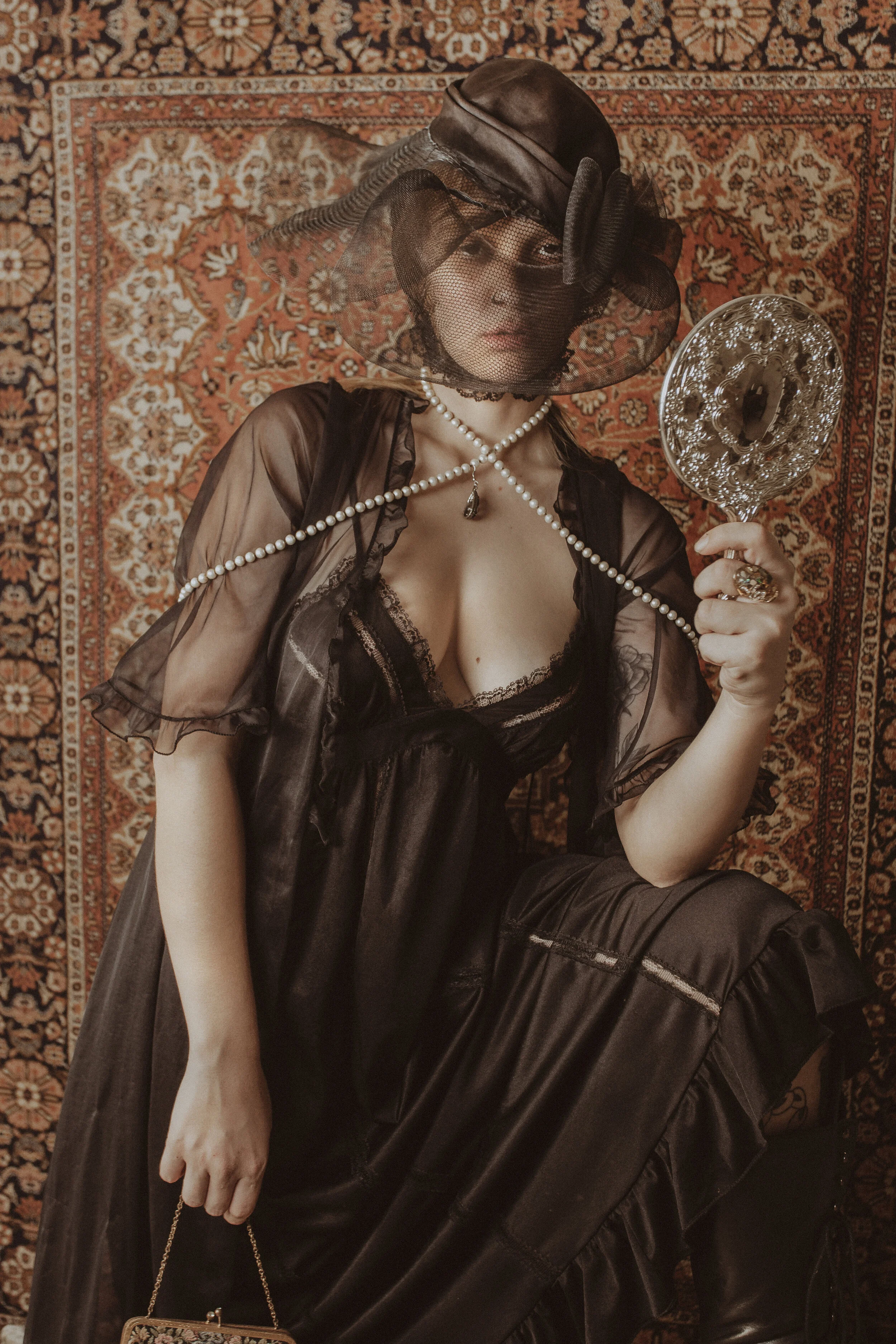 Photographer: Tainá Bernard Wardrobe Stylist: Nina Hoffmann Model: Ana Damschi @Rock MGT Wardrobe Credits: Vintage