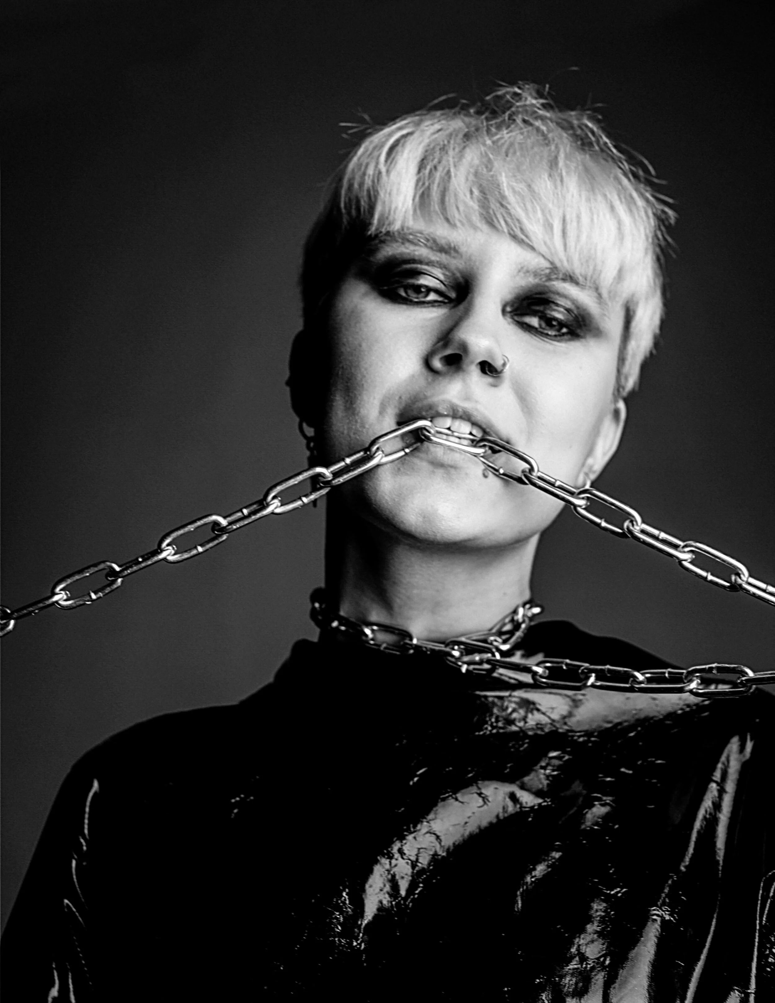 Creative Director/Photographer: Vlada Ivanova Model: Maria Ovchinnikova Makeup Artist: Liliana Berkovskaya Wardrobe Stylist: Angelina Supranovich sunglasses ZACHEMBRAND @zachembrand