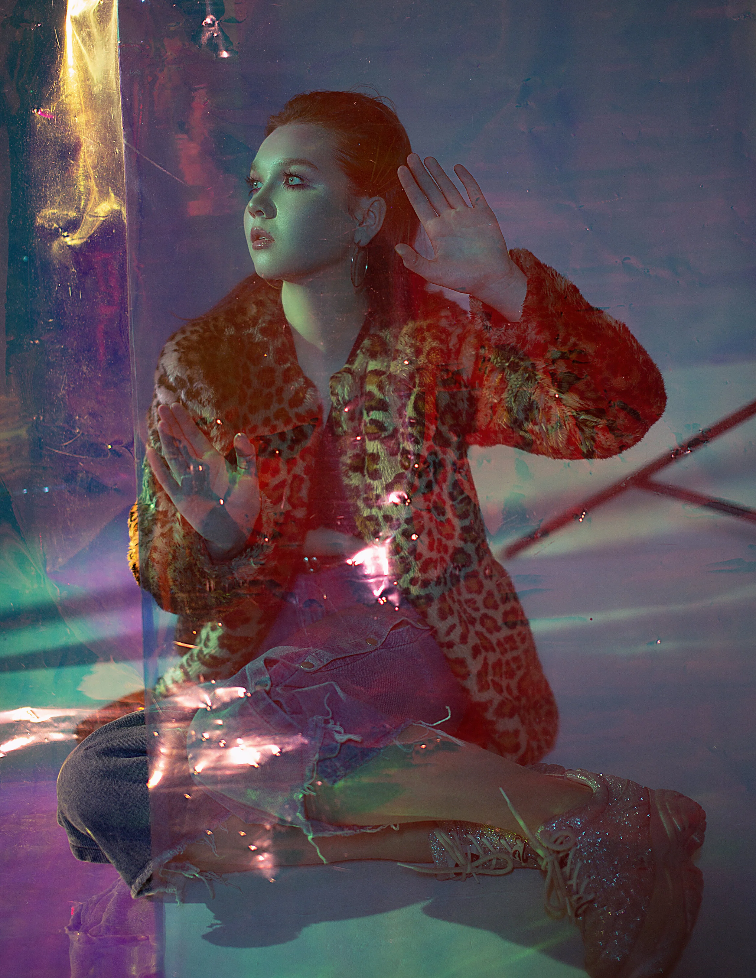 Photographer: Alina Lastochkina Model: Iuliia Zhabreva Makeup Artist/Hair Stylist: AnnaArkhipovaSer