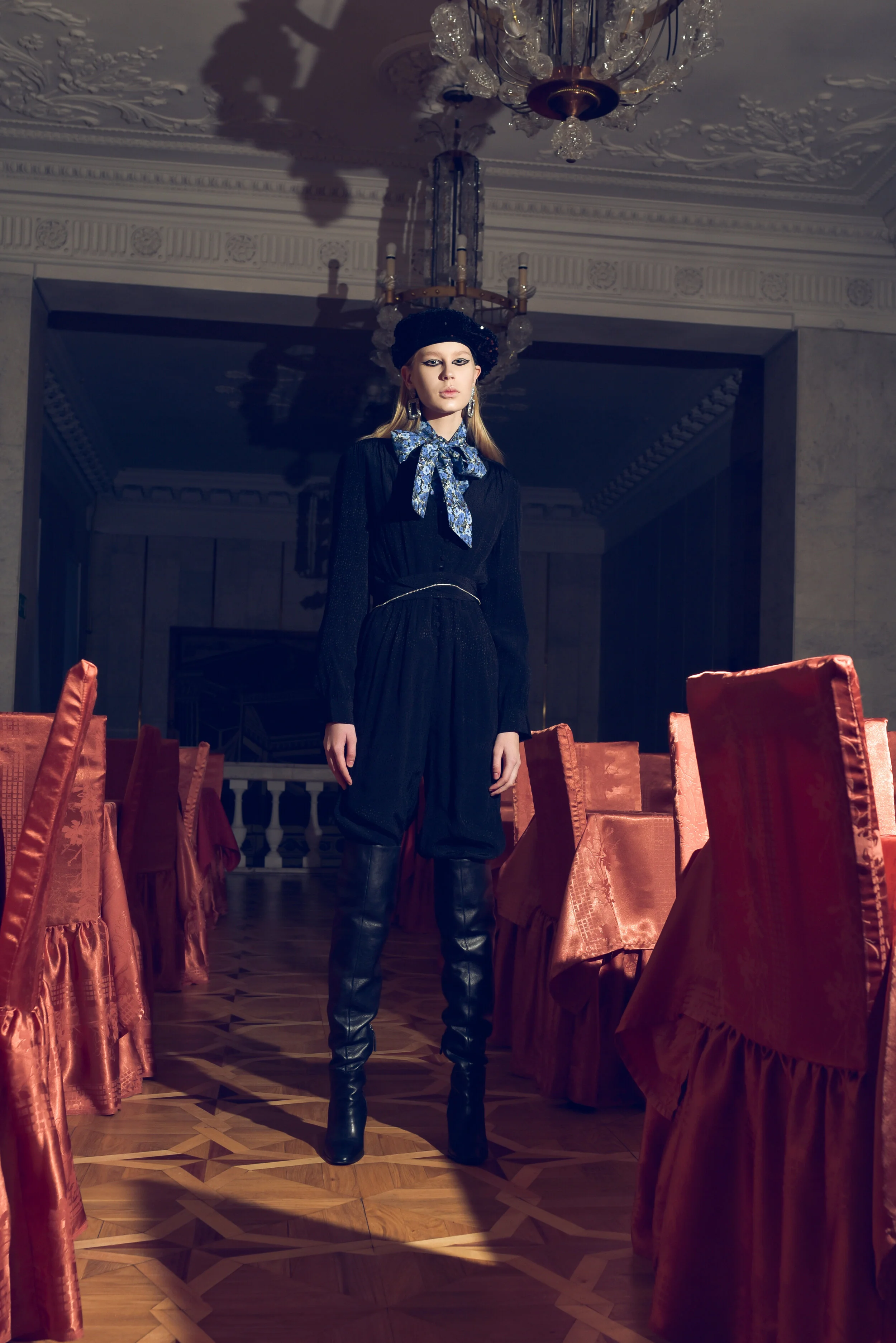 Photographer: Alexander Akulich Model: Elizaveta Vilura @Sigma Gomel Makeup Artist: Karina Shlyubovich Wardrobe Stylist: Aleksandra Didenko Comb - Massimo Dutti Shoes - Zara