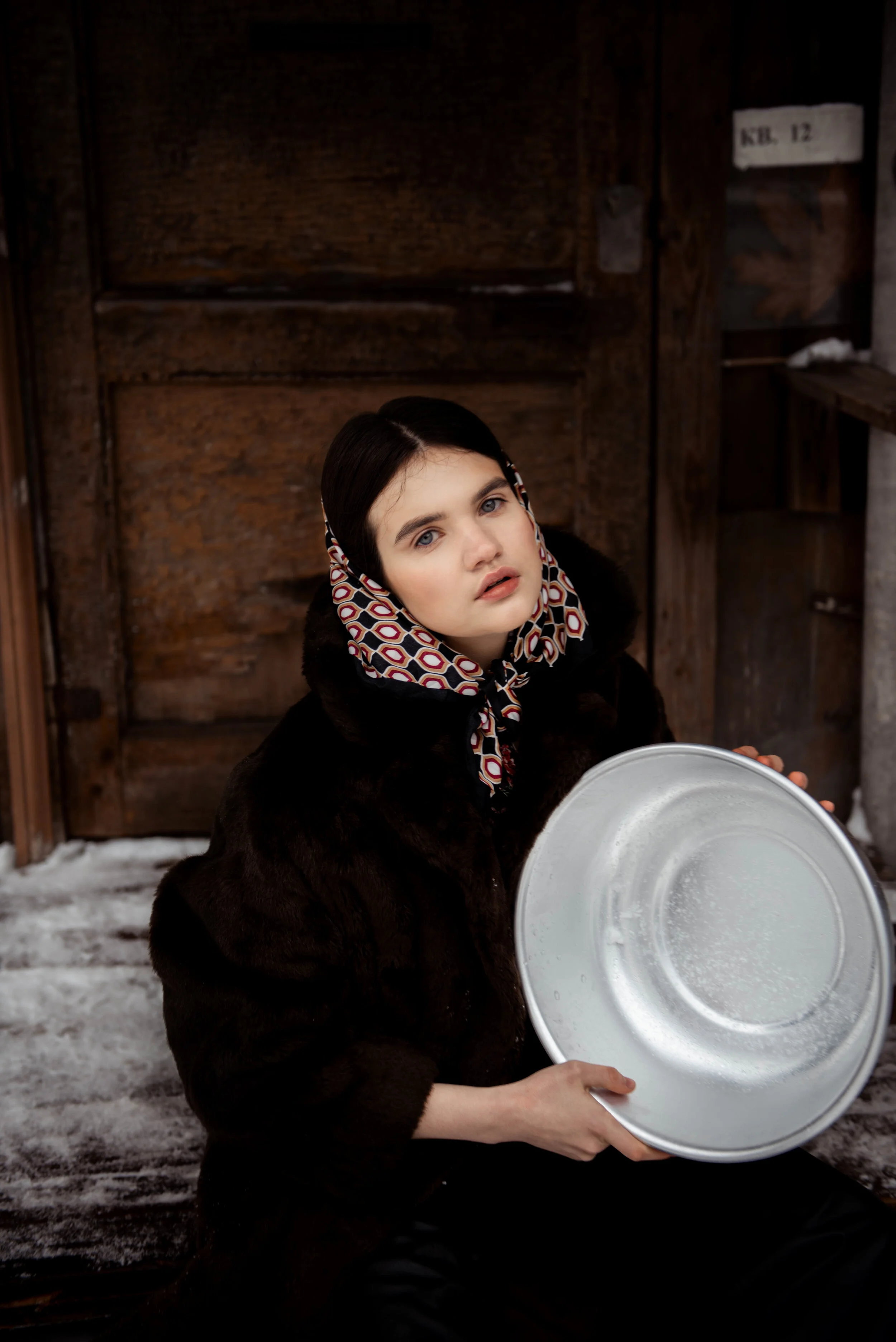 Photographer: Vladislav Vorontsov Model: Asya Pahtunova @envoleemodels Makeup Artist: Valeriya Chaika Fashion stylist: Madame_shi Виктория Шилова Wardrobe Credits: Handkerchief-Zara Fur Coat — Stylist property Shorts — Zara Socks — Gucci