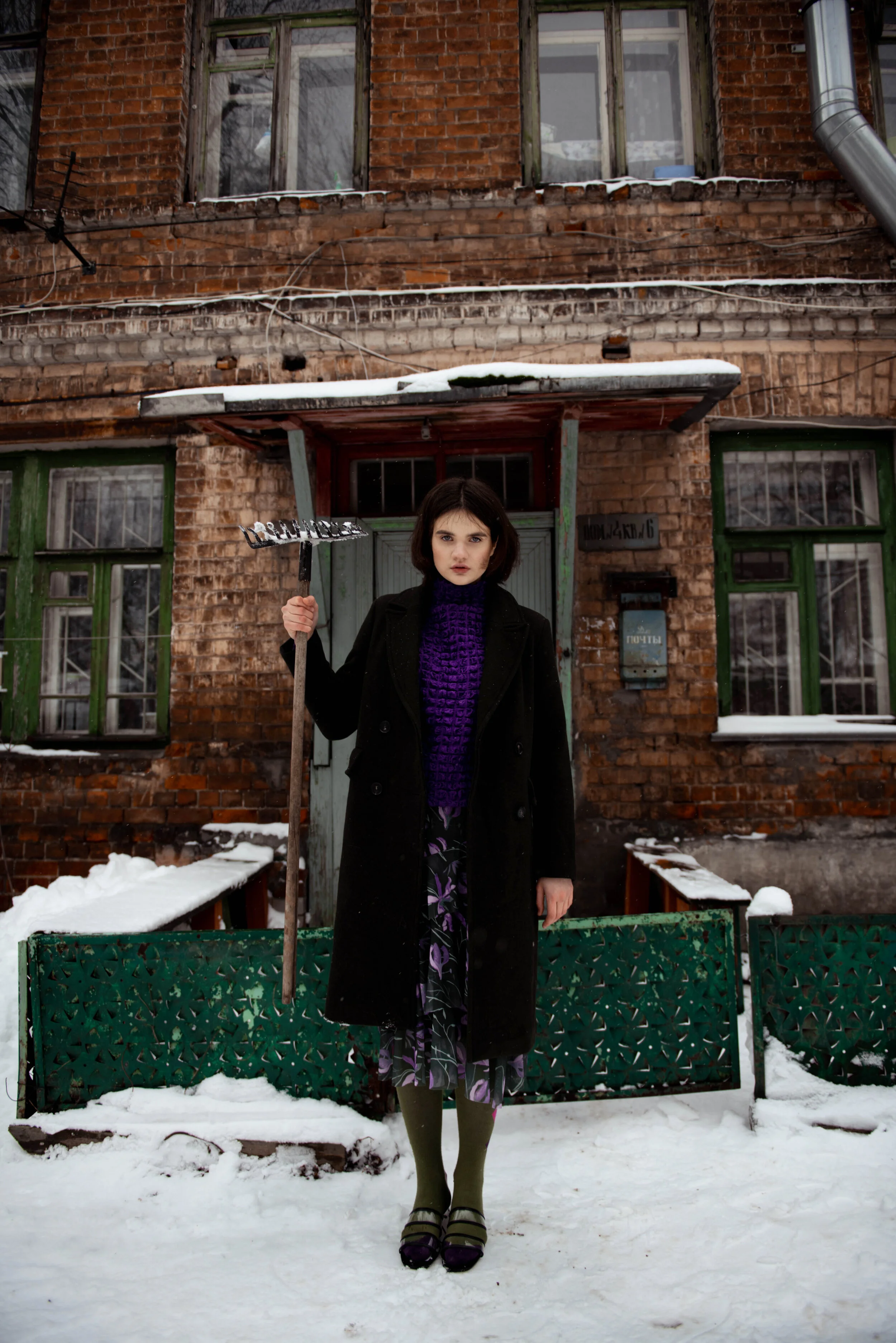 Photographer: Vladislav Vorontsov Model: Asya Pahtunova @envoleemodels Makeup Artist: Valeriya Chaika Fashion stylist: Madame_shi Виктория Шилова Wardrobe Credits: Coat-reserved Pullover-Zara Skirt- Reserved Socks — Uterque Sandals — Zara