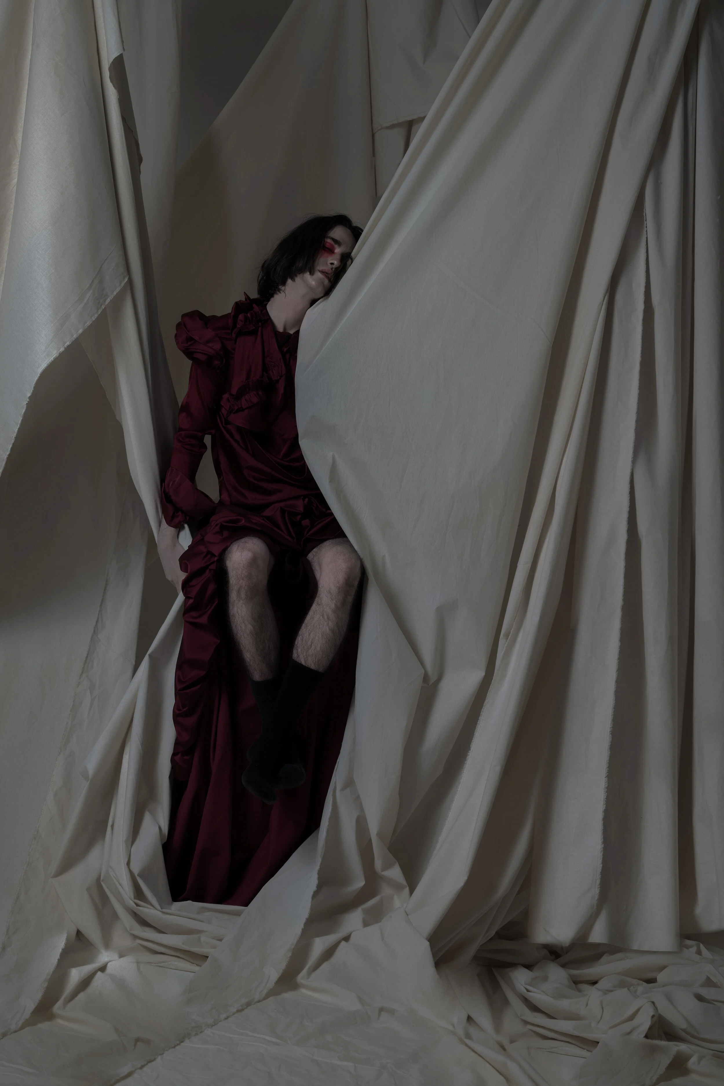 Photographer: Qingyang Wan Male Model: Ryan Mcdevitt Makeup Artist: Yinzi Xie Fashion Designer: Xiaowu Zheng