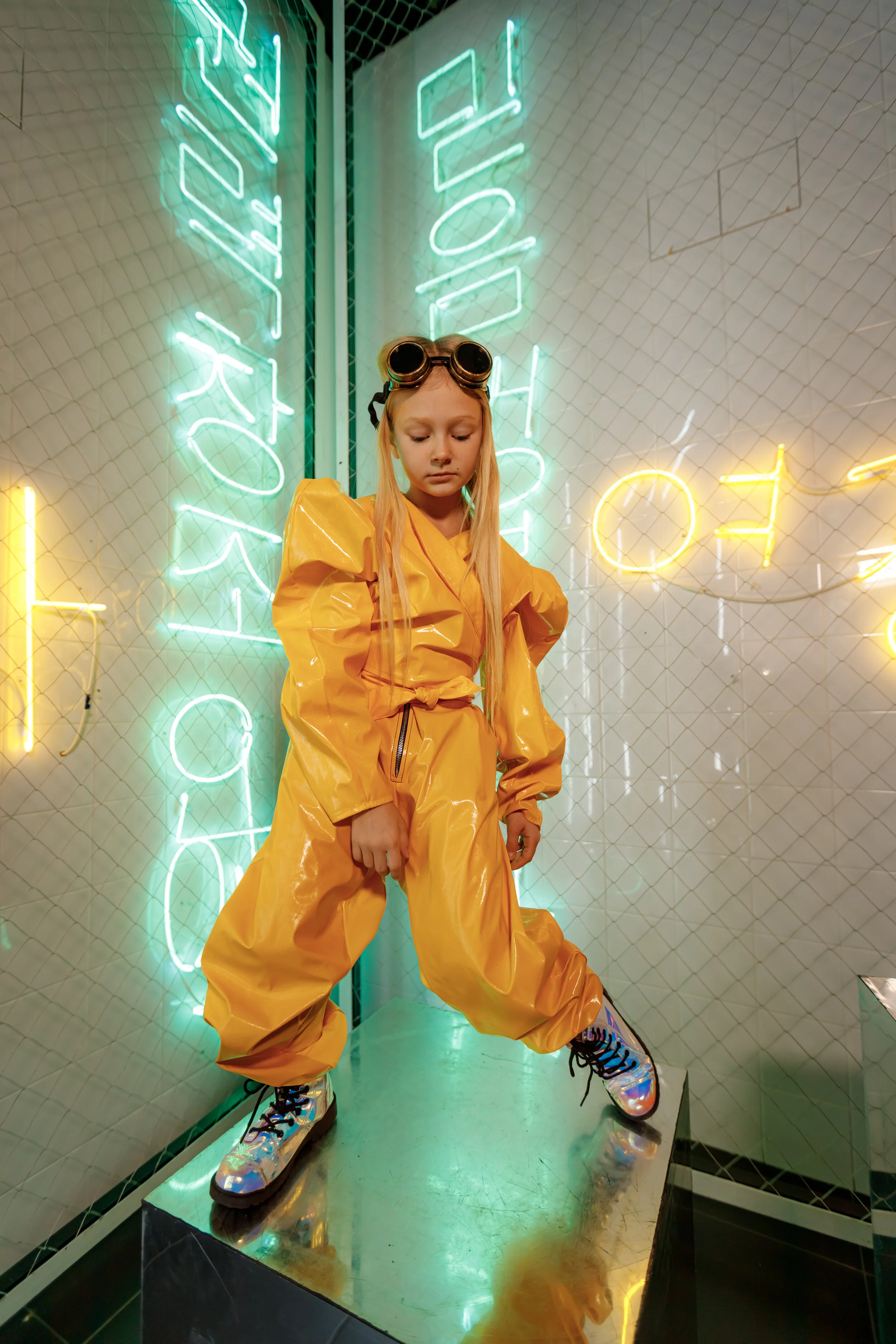 Photographer: Анна Нестерович Female Model: Arina Ivanova @kidsproducermsk Model One Model Professional Group